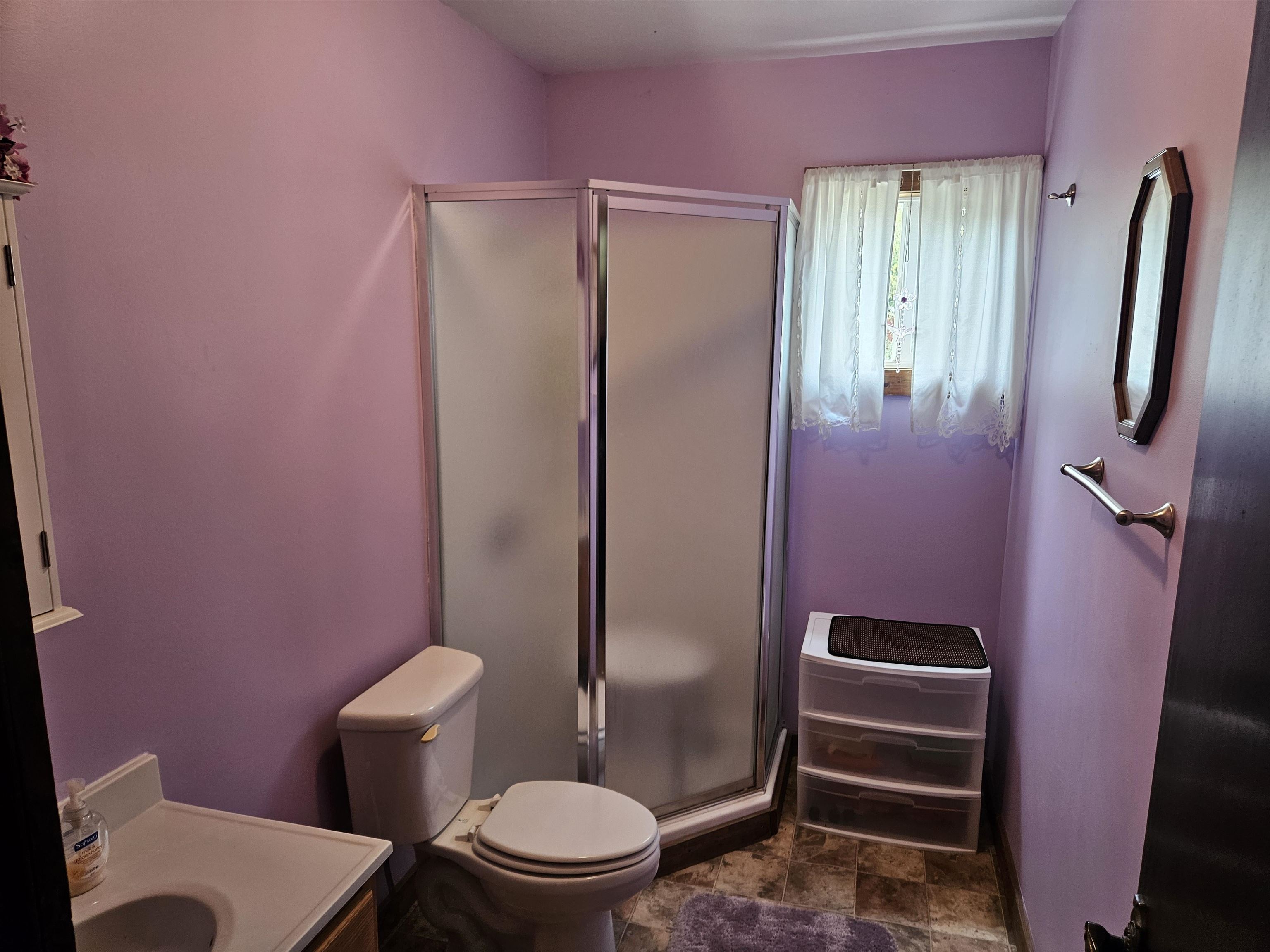 1645 W Essex Rd Common