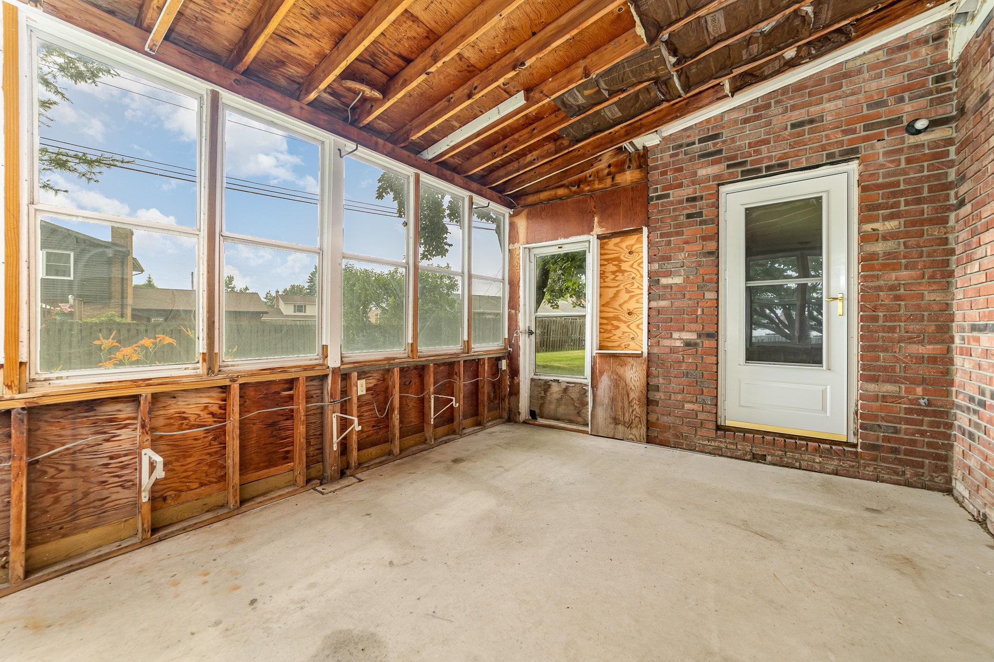 5273 Fairway Drive