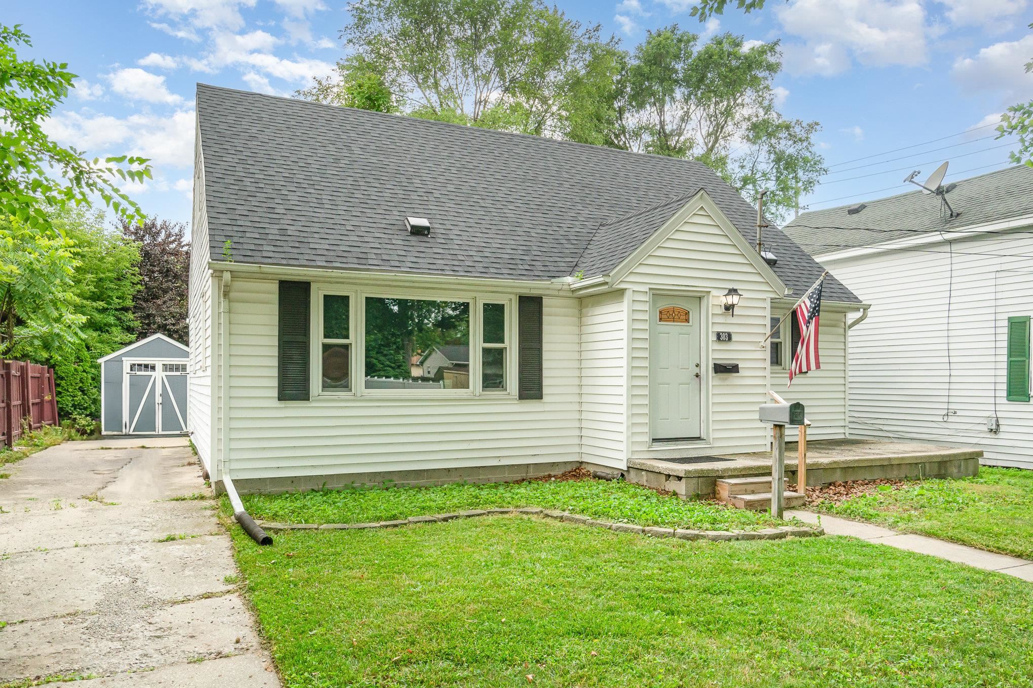 303 Sophia Street