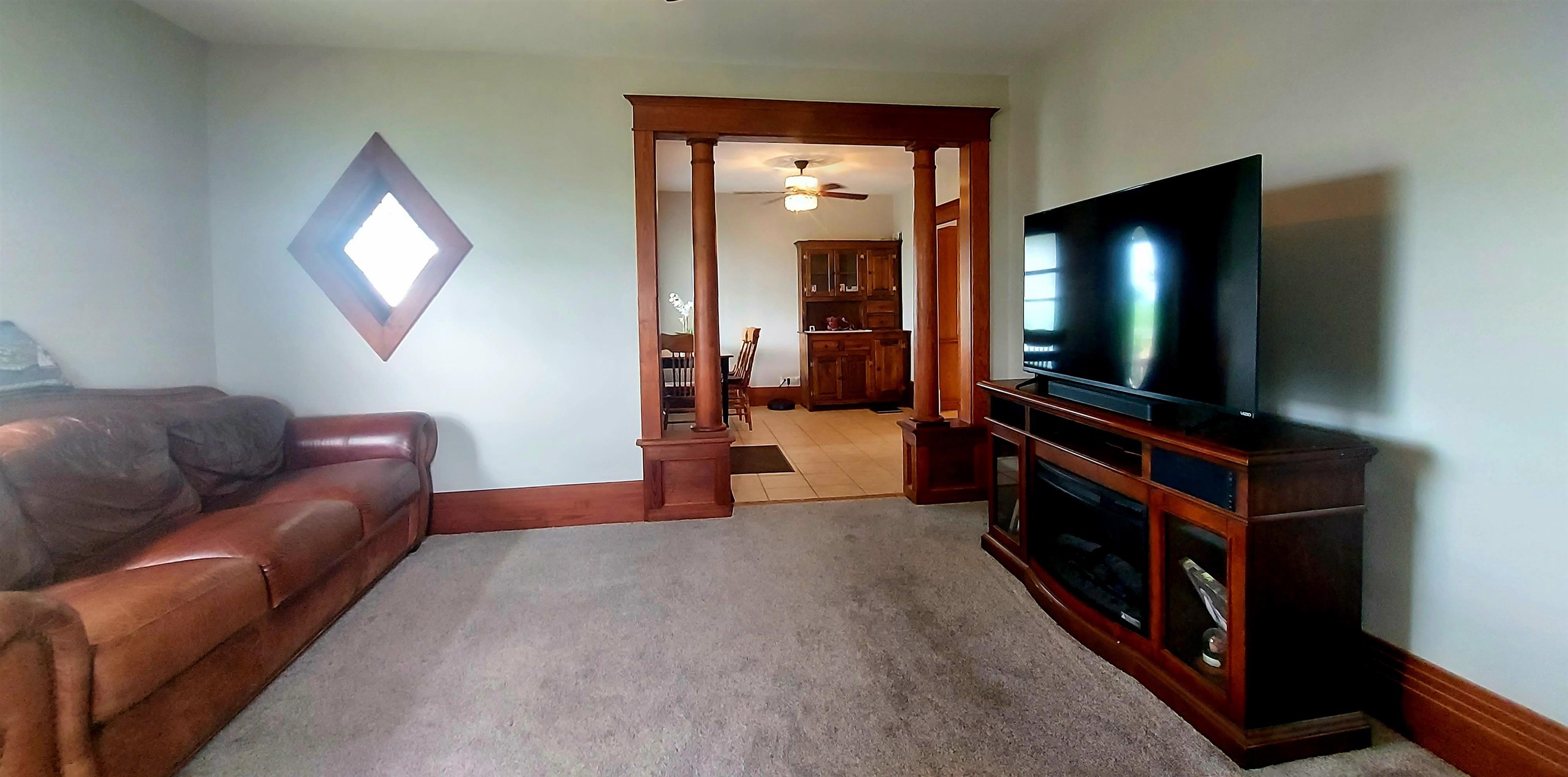 2392 W Dickerson Road
