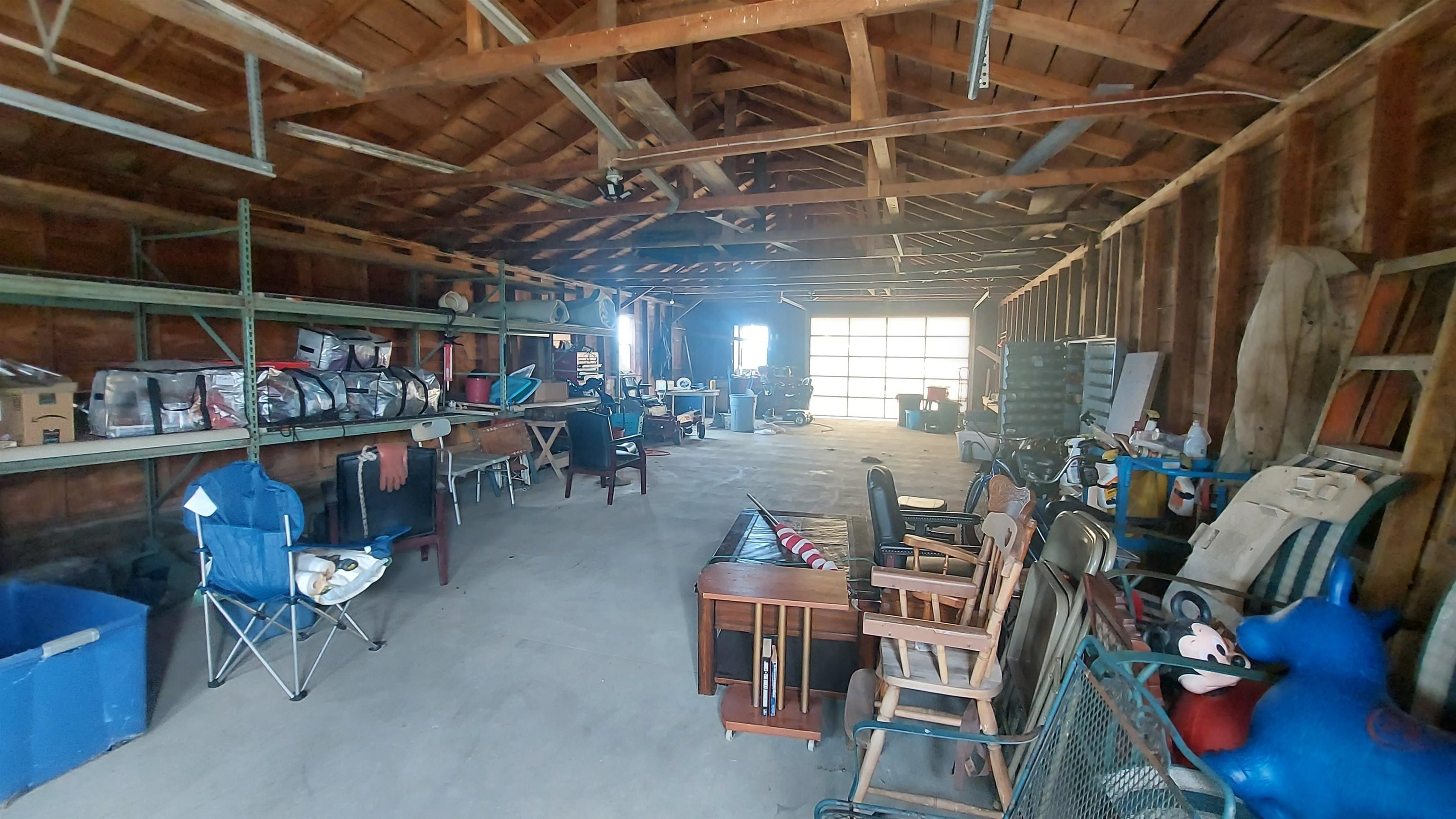 2392 W Dickerson Road