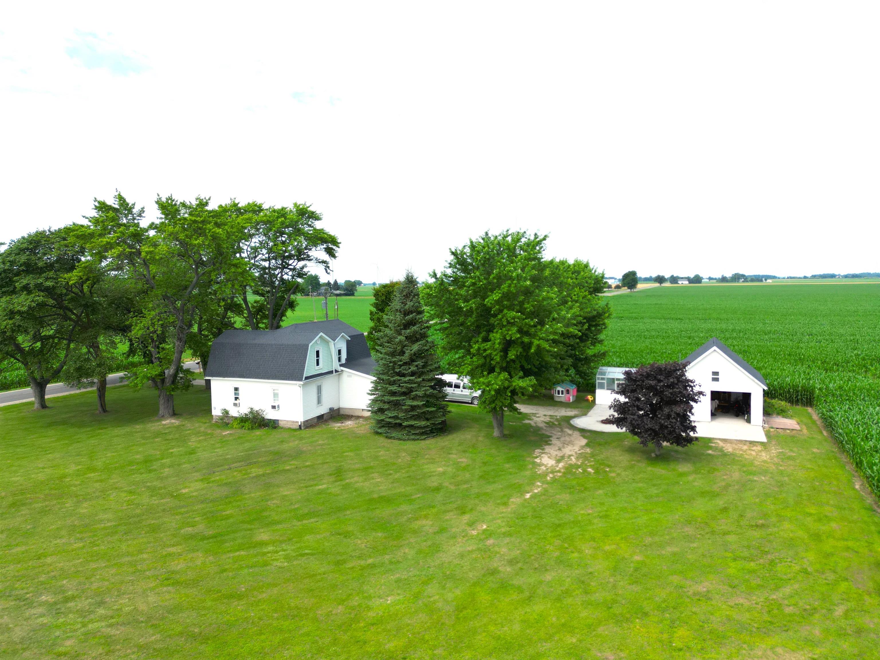 2392 W Dickerson Road