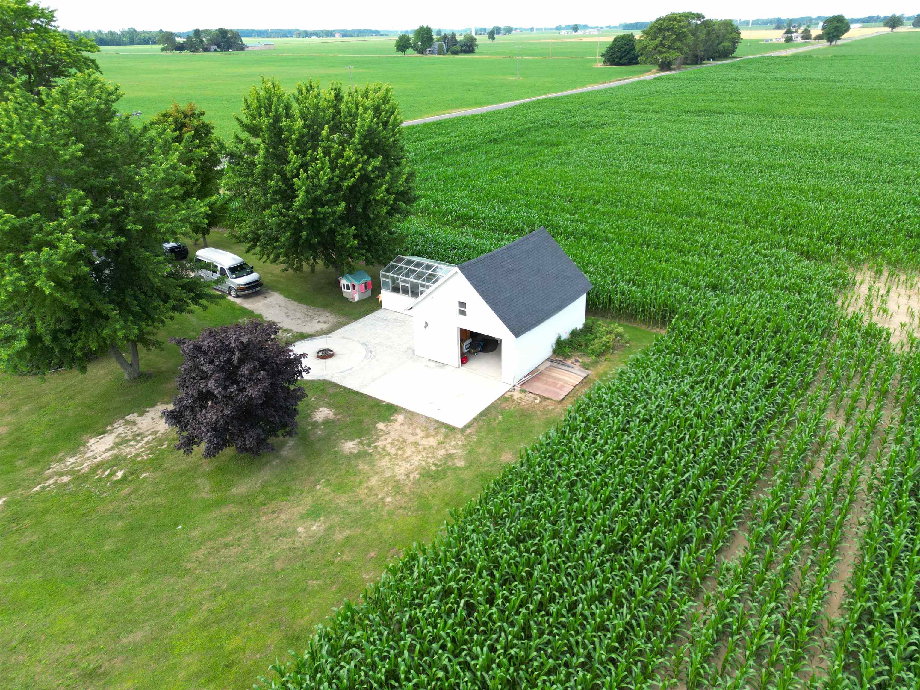 2392 W Dickerson Road