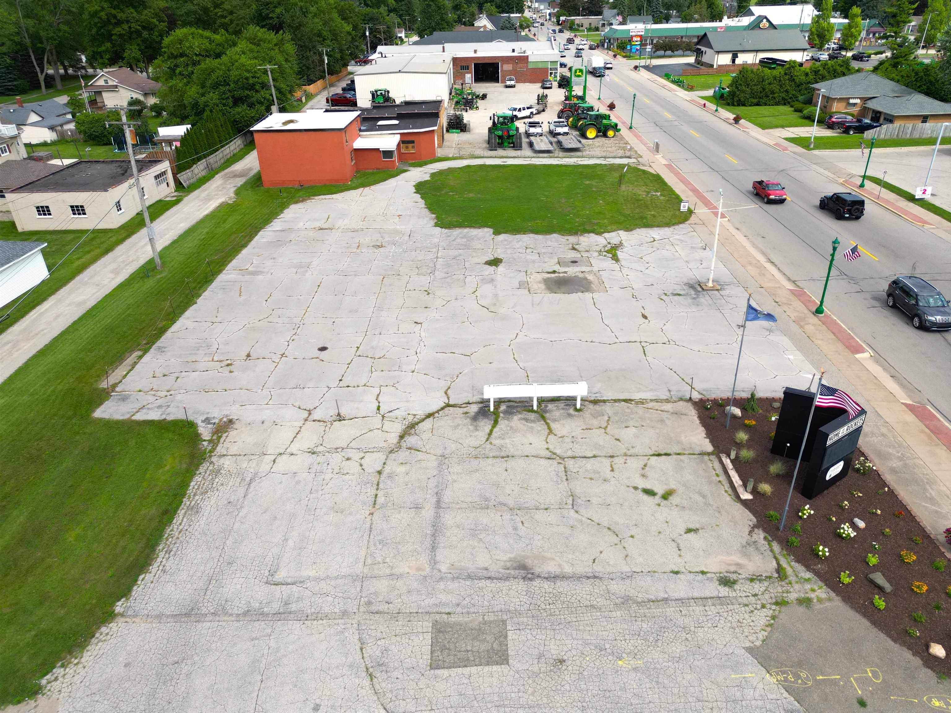 9978 Saginaw St Road