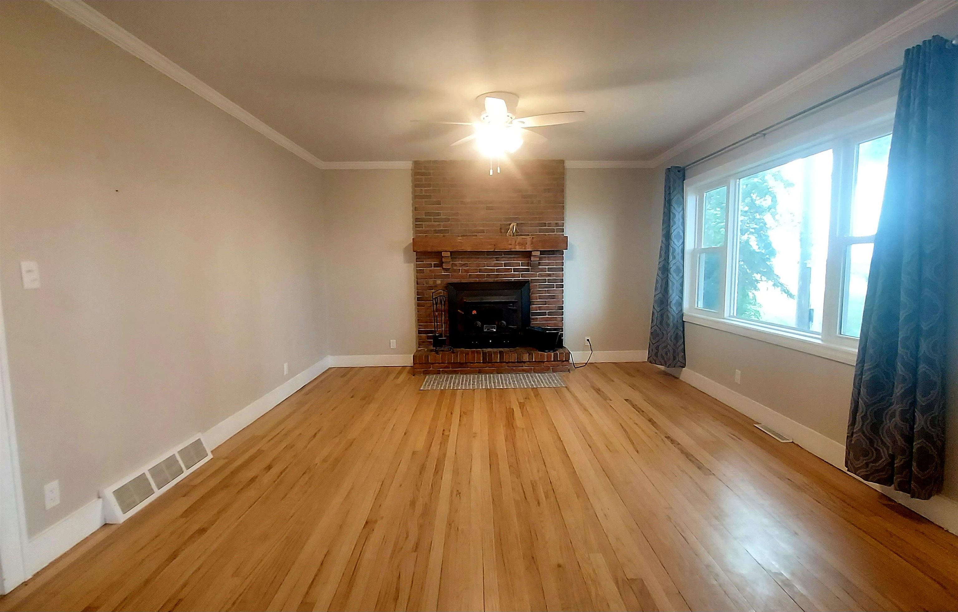 3177 N Van Buren Road