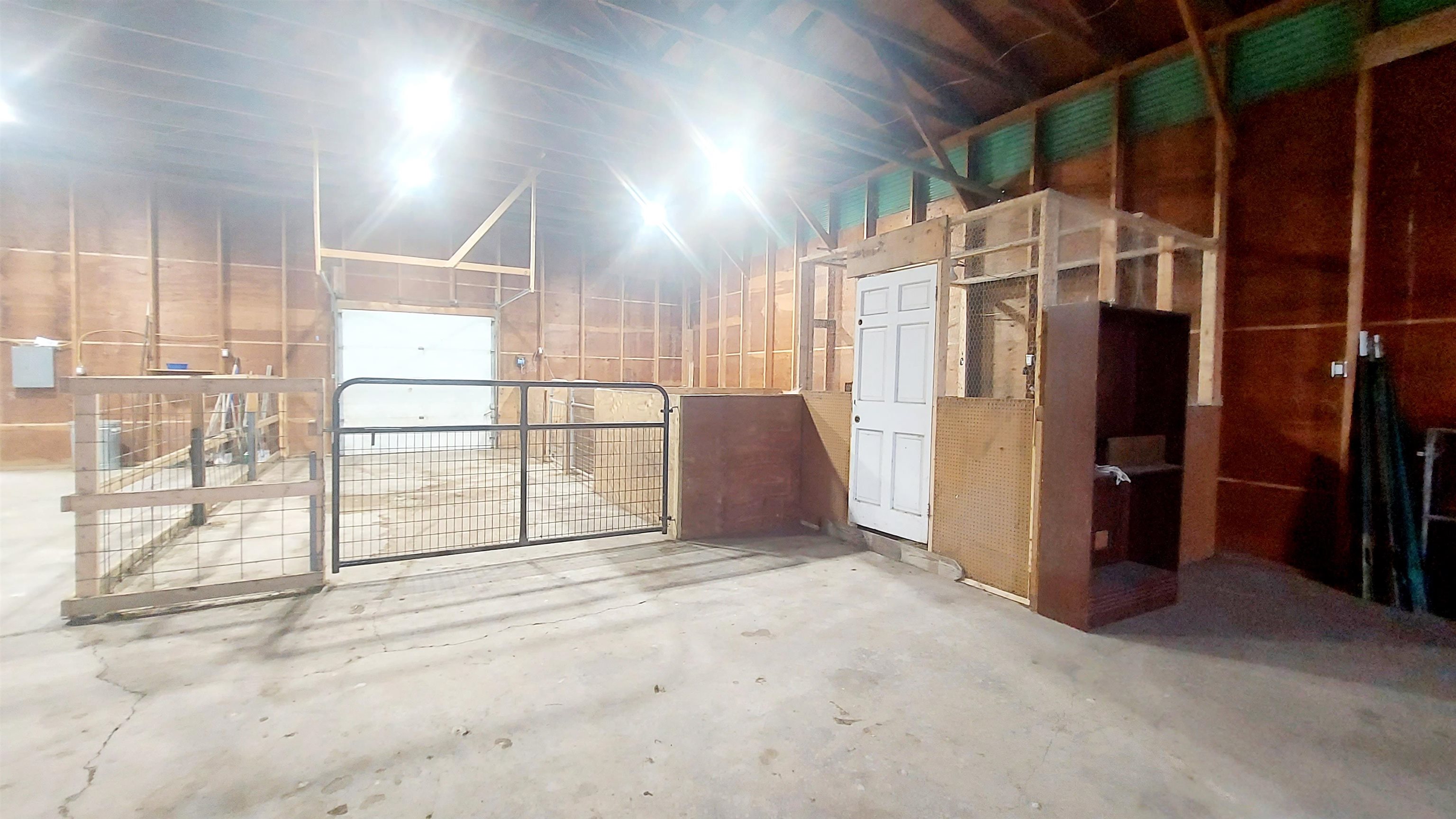 3177 N Van Buren Road