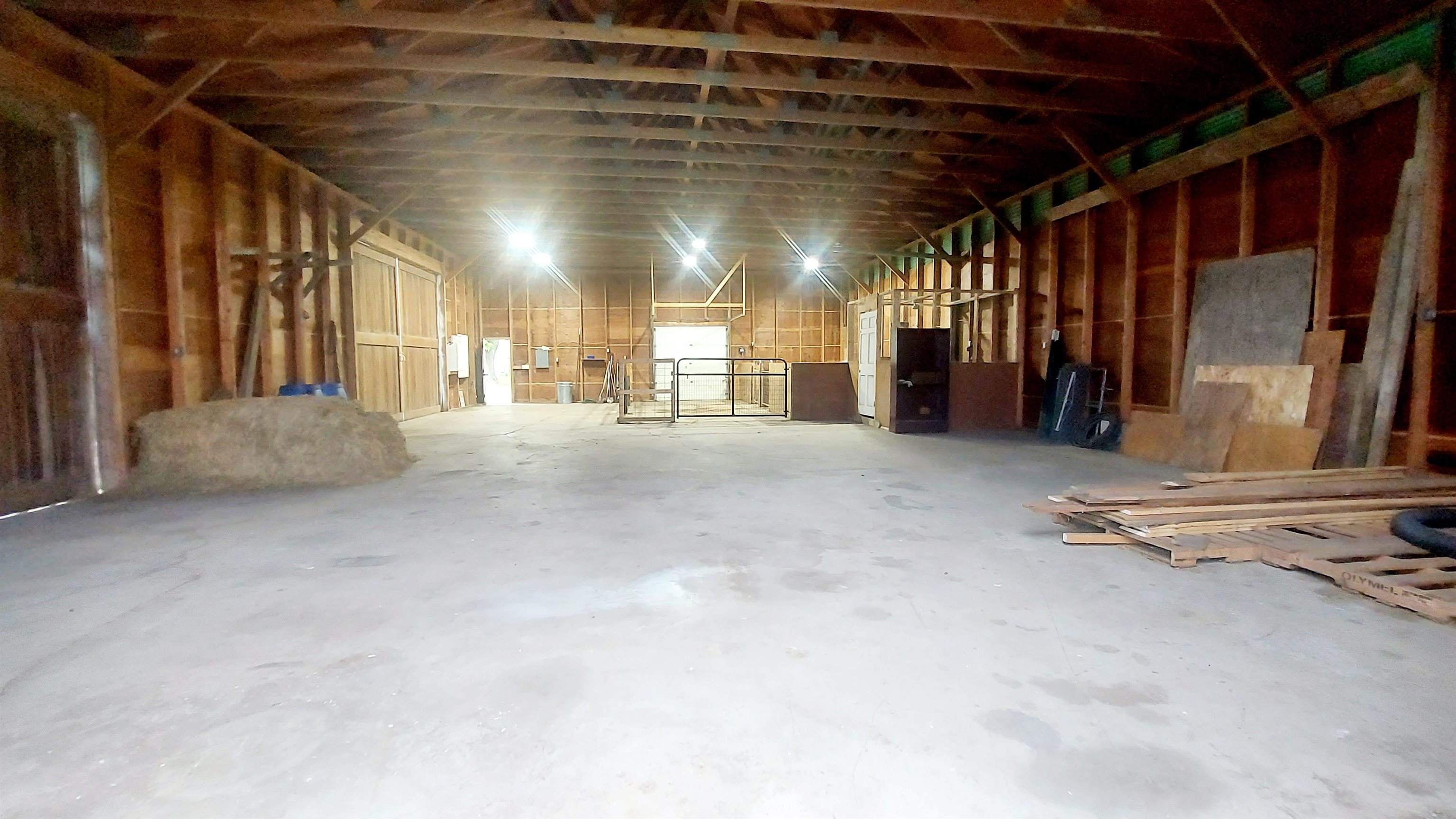 3177 N Van Buren Road