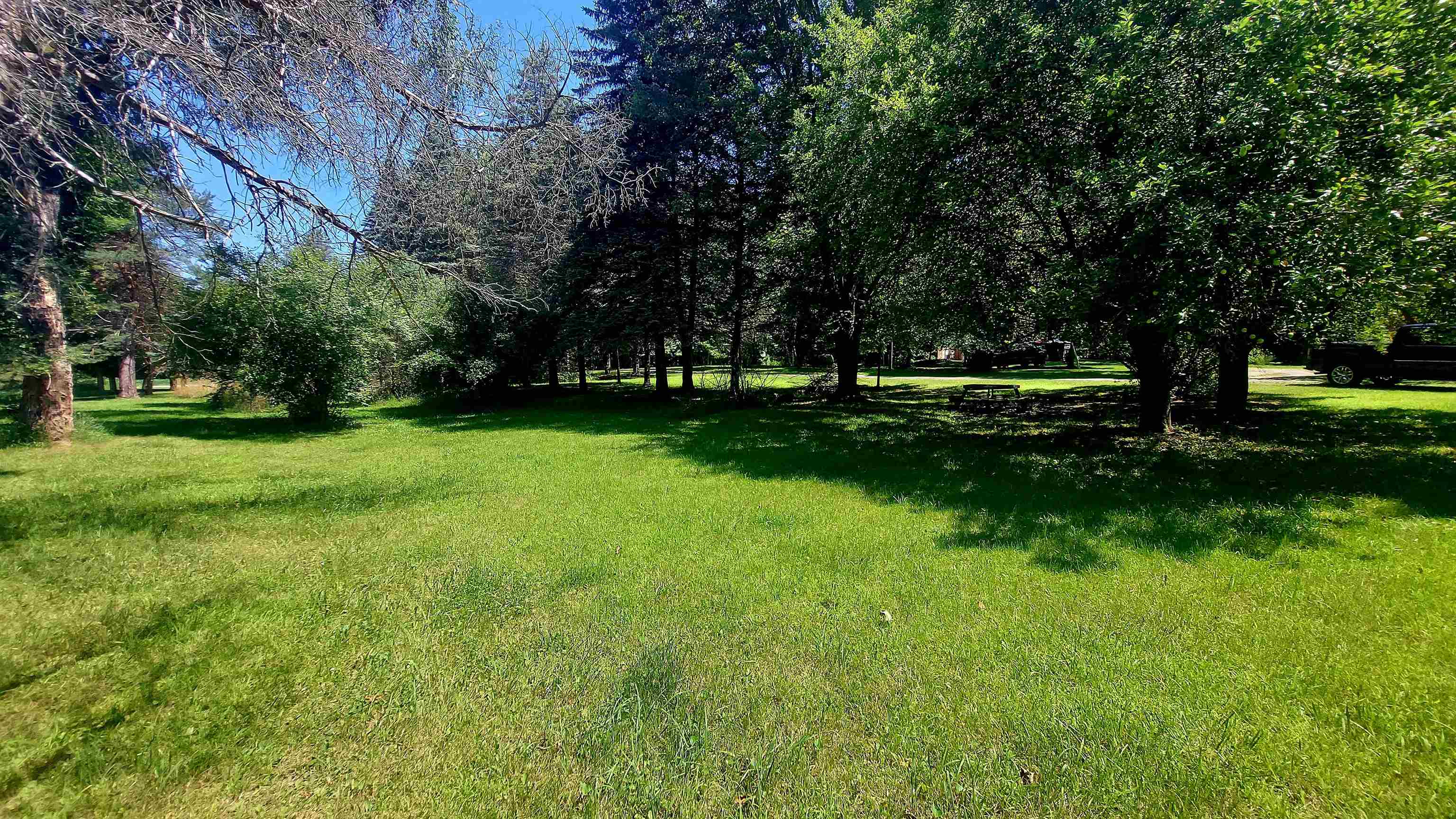 2611 W Linwood Road