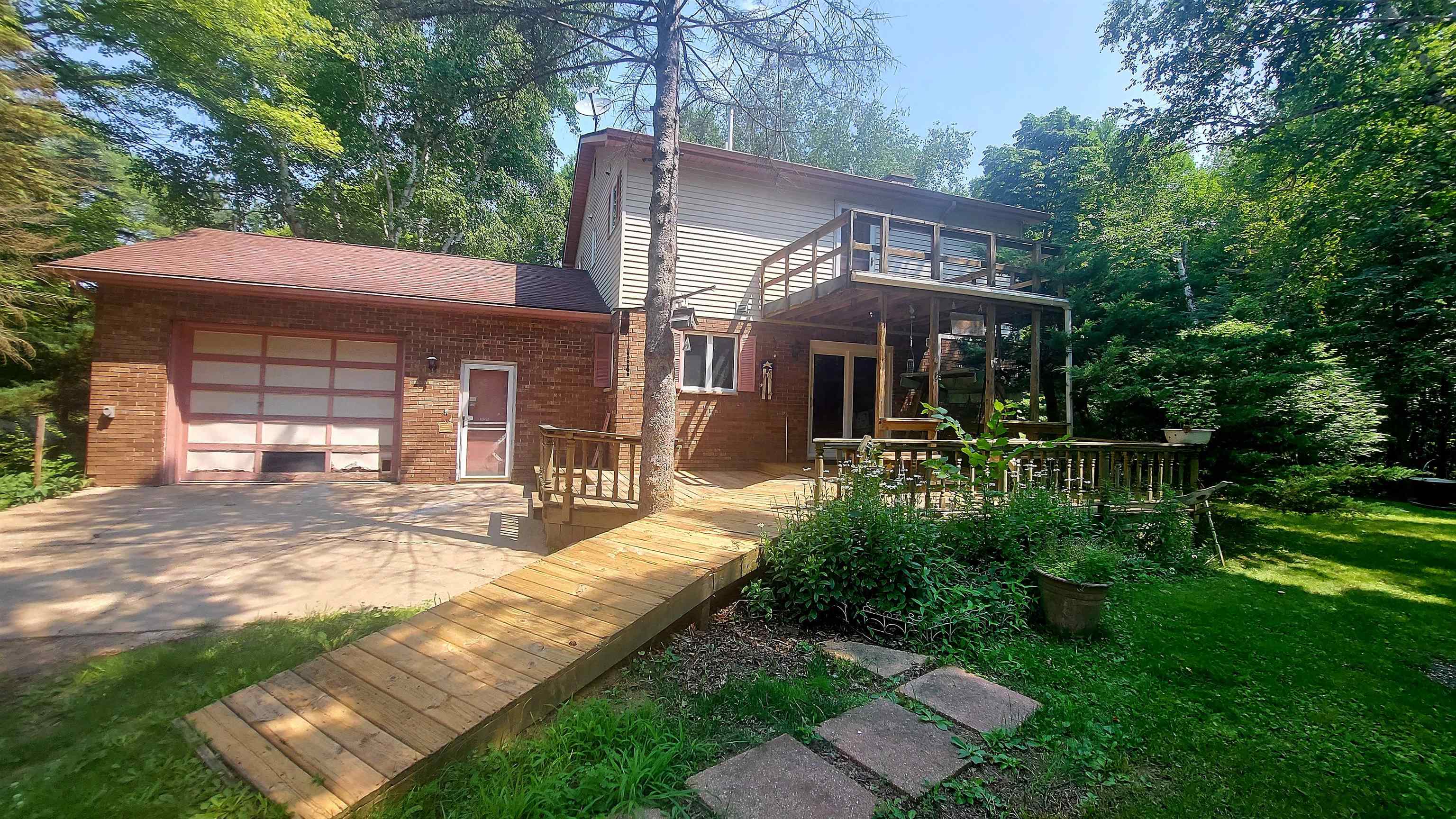 2611 W Linwood Road