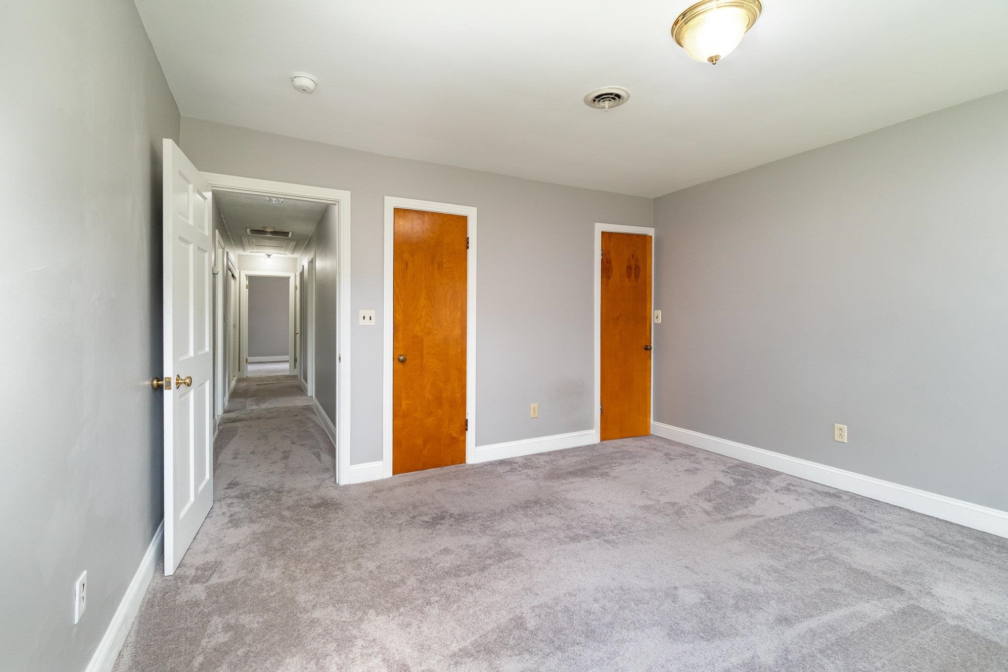 605 Ames Court