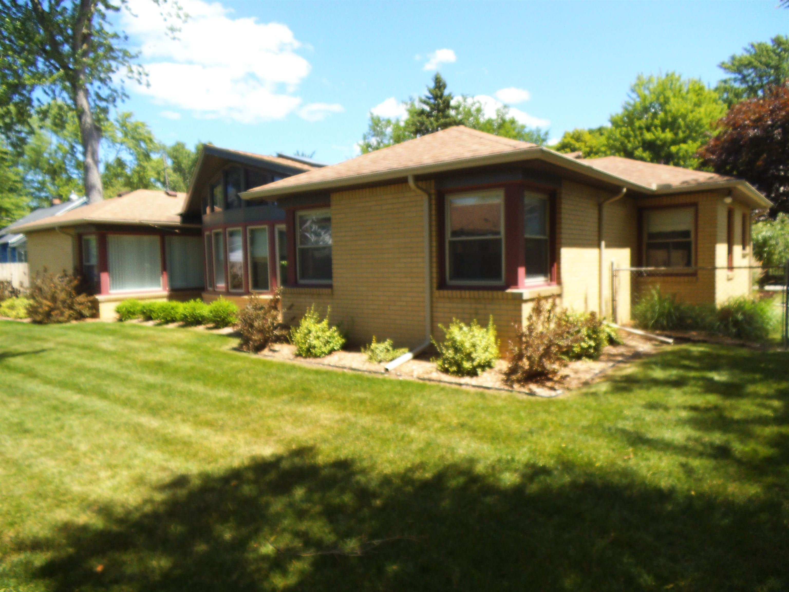 605 Ames Court