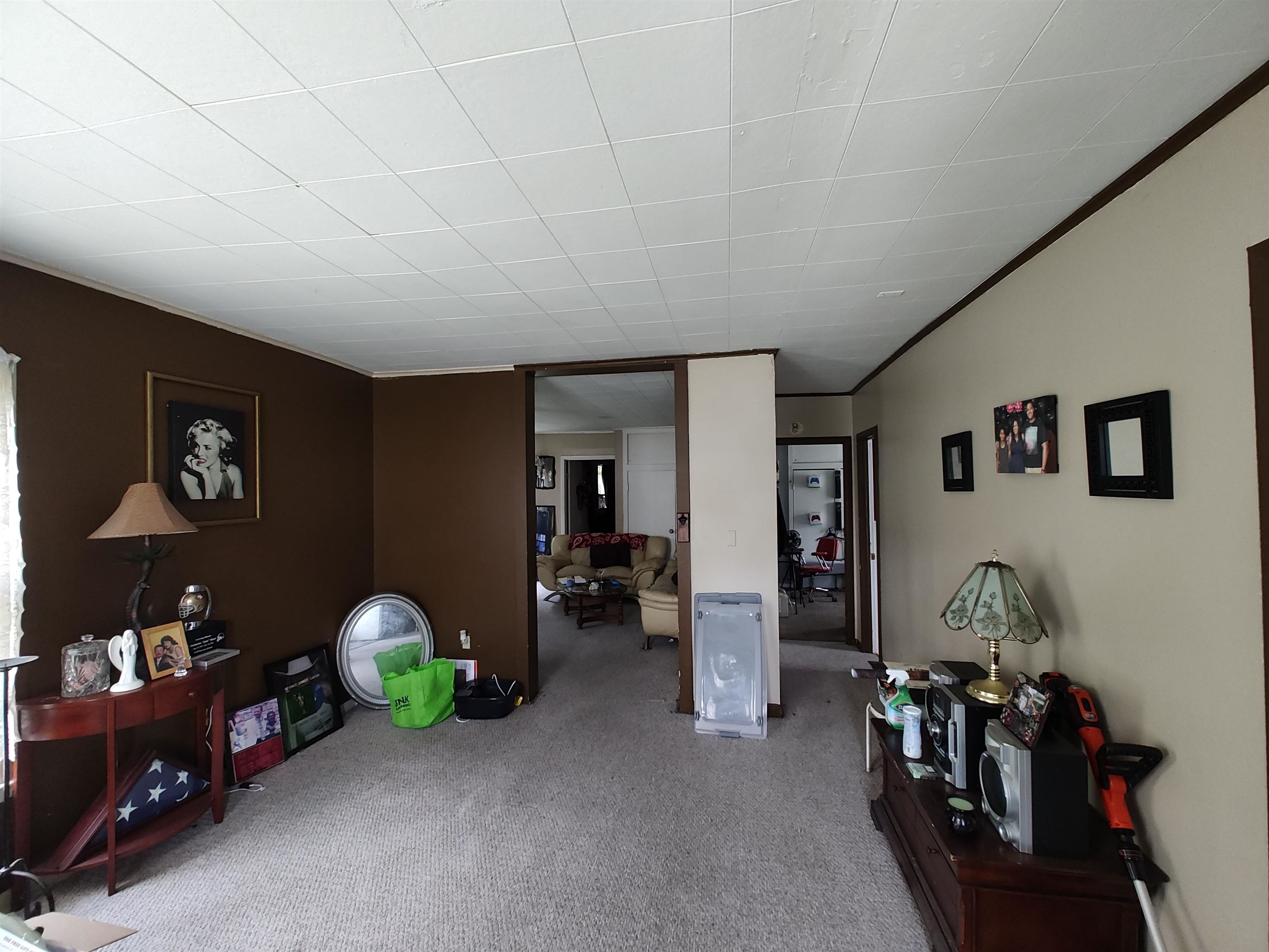 2401 Lowell Avenue