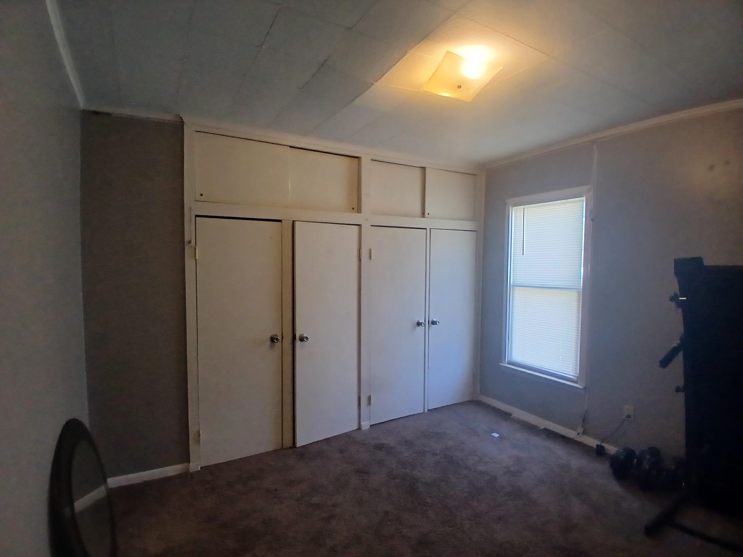 2401 Lowell Avenue