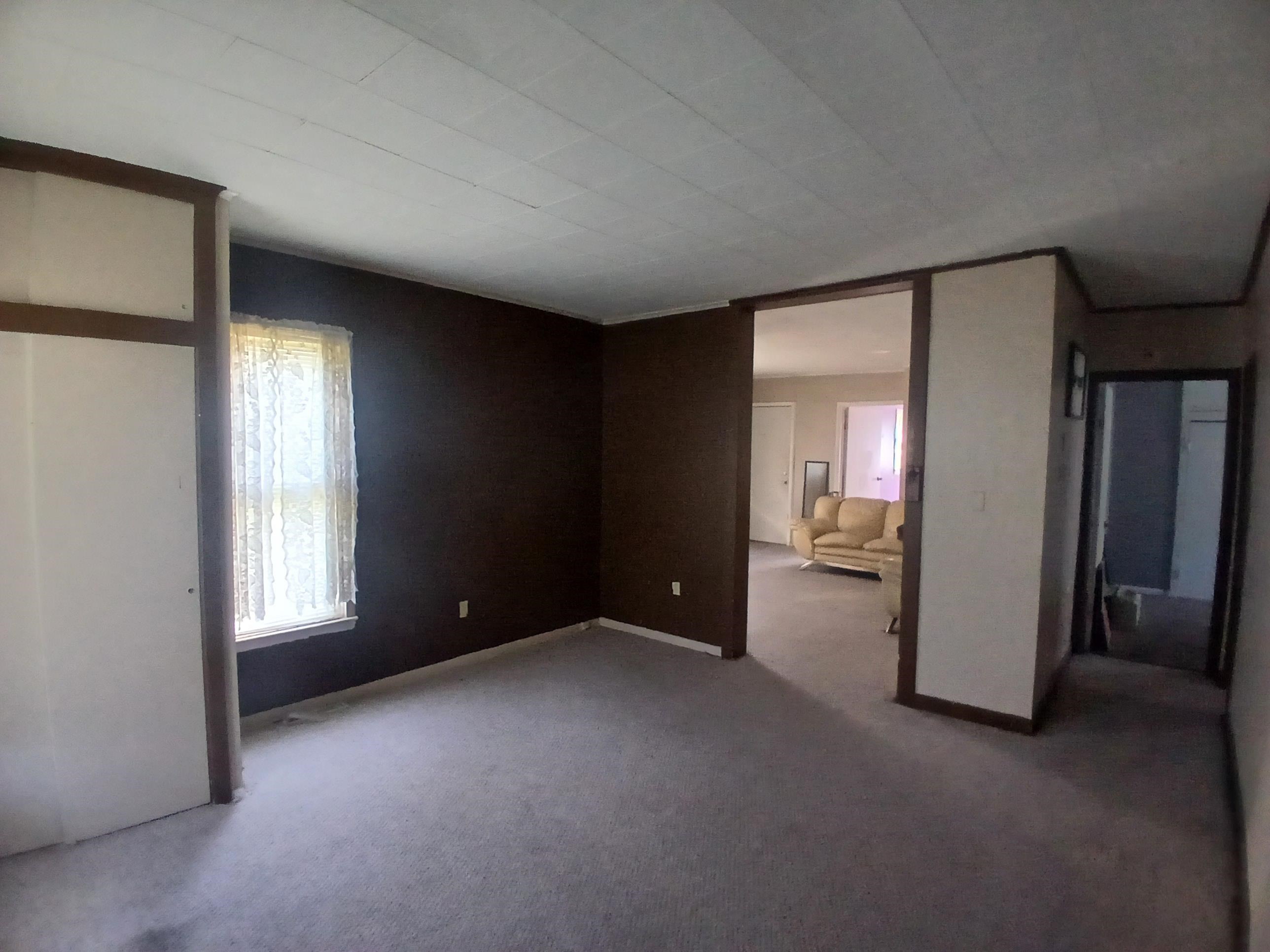 2401 Lowell Avenue