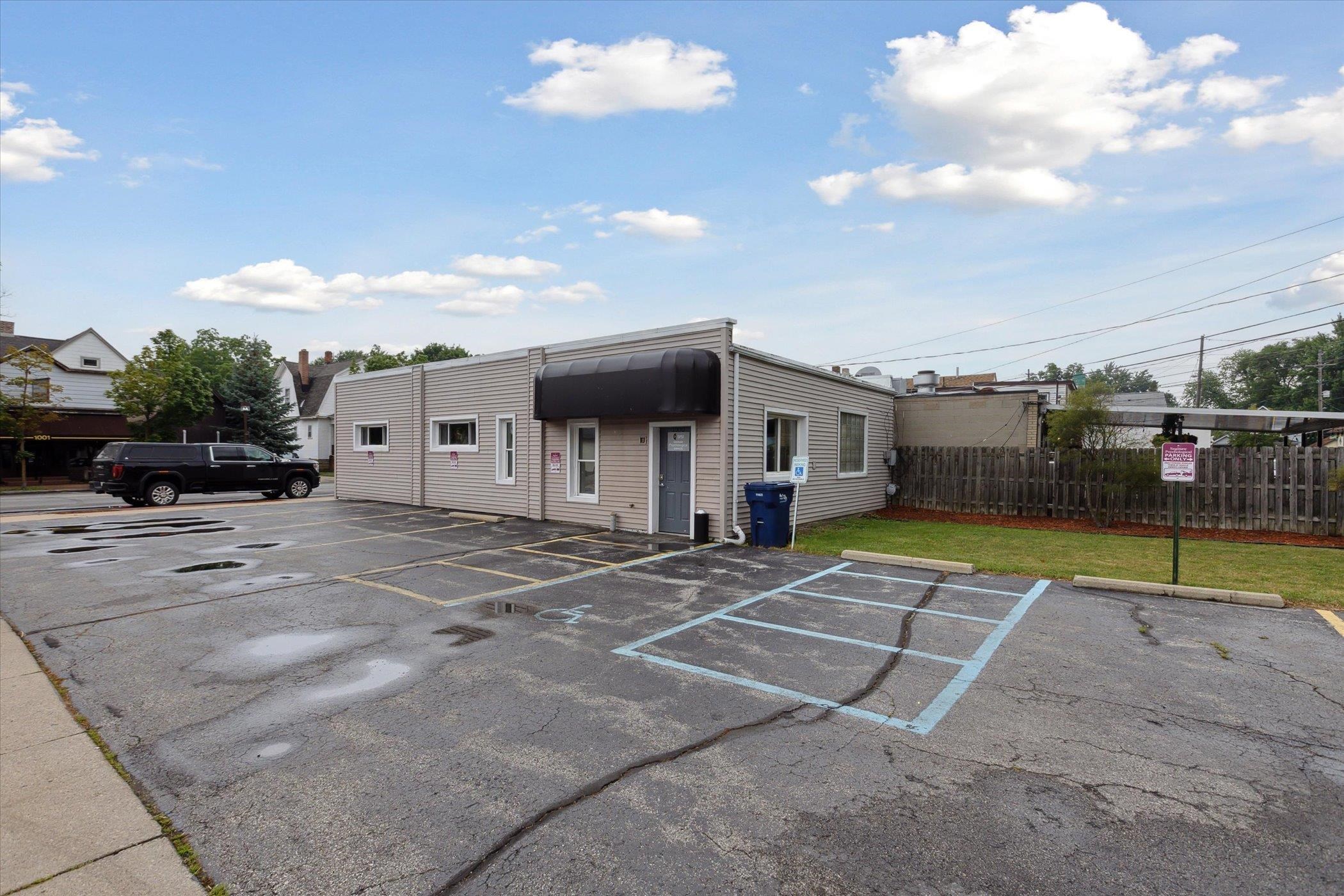 1000 N Johnson Street