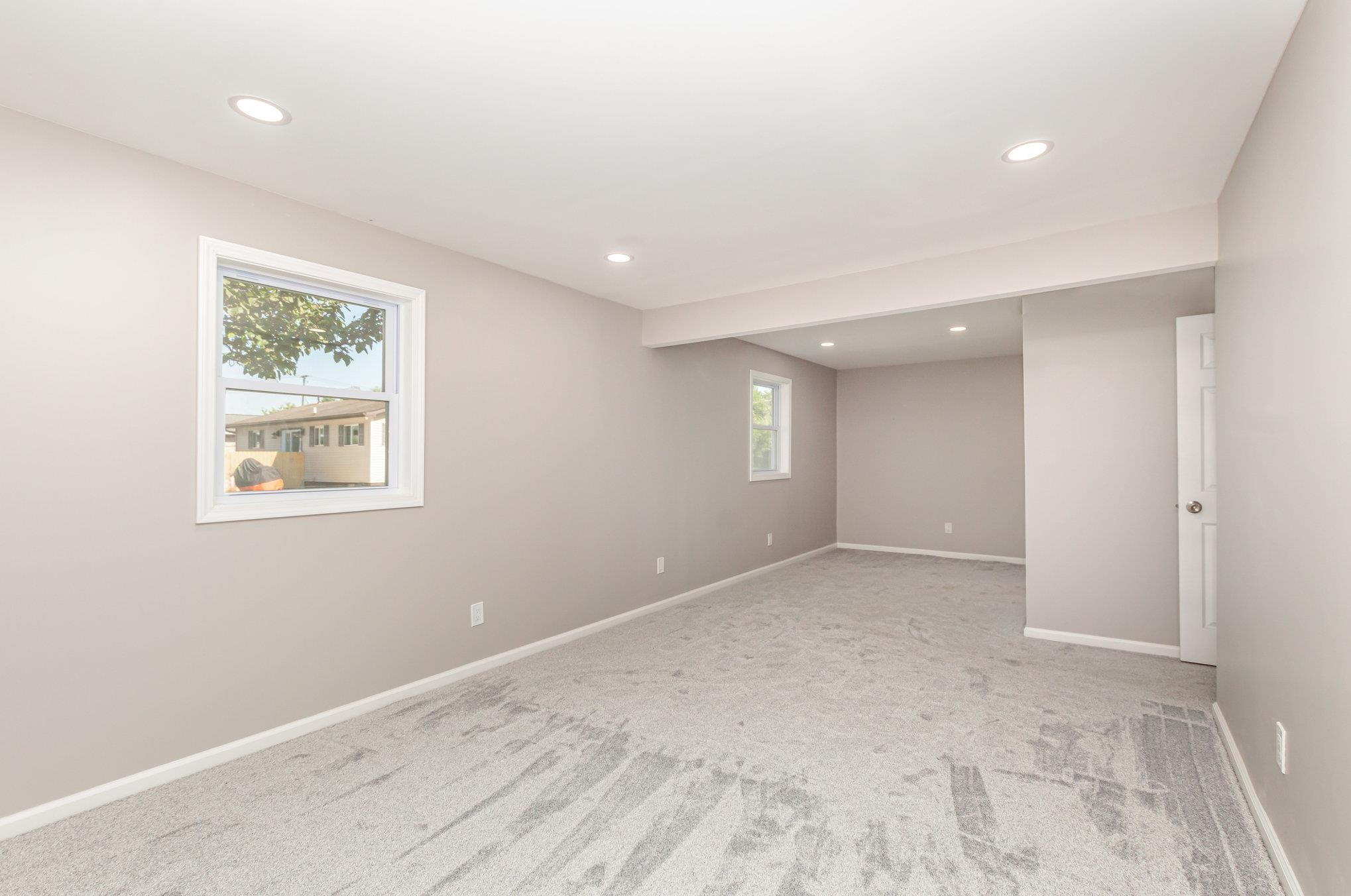 1235 Wellington Street