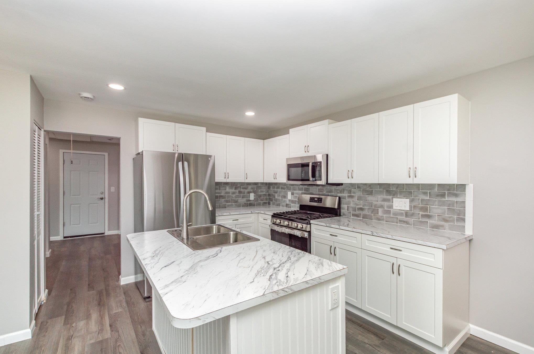 1235 Wellington Street