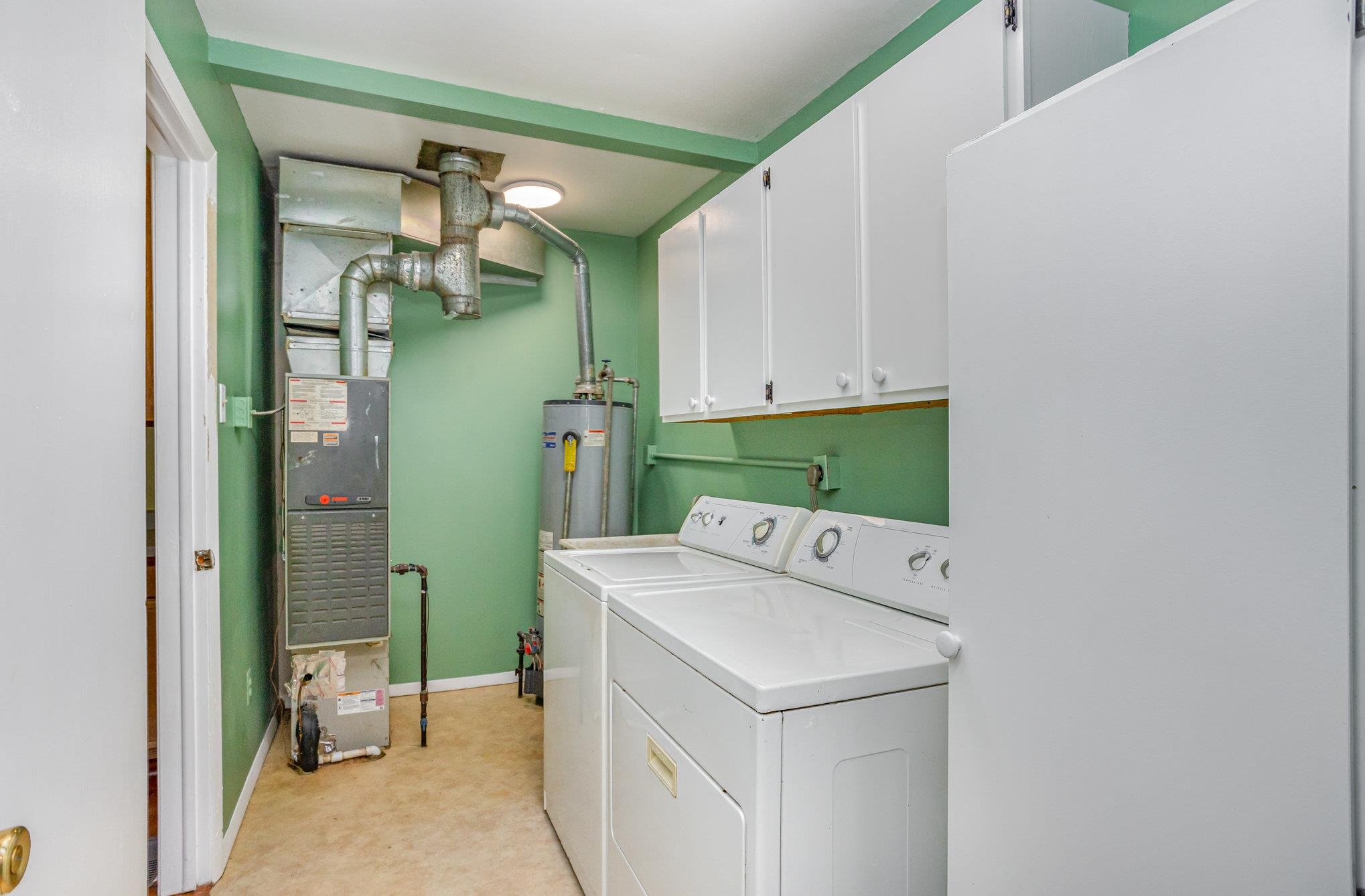 2180 N Hubbard Lake Road