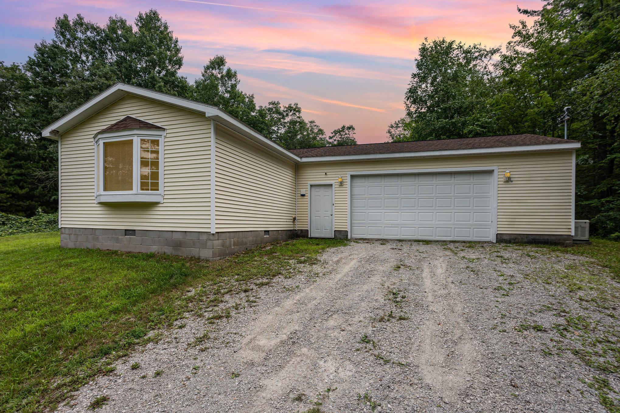 2180 N Hubbard Lake Road