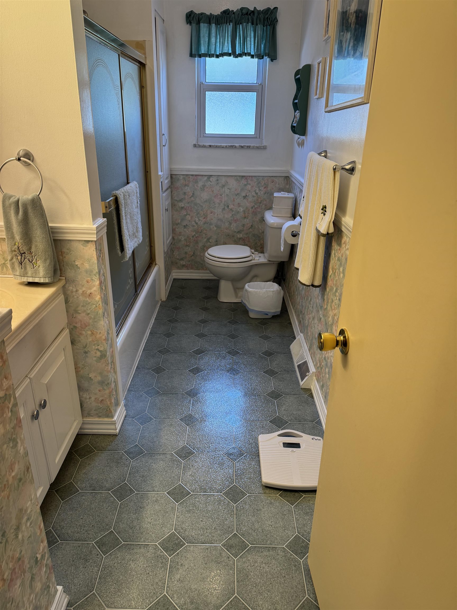 1913 N Brentwood Place