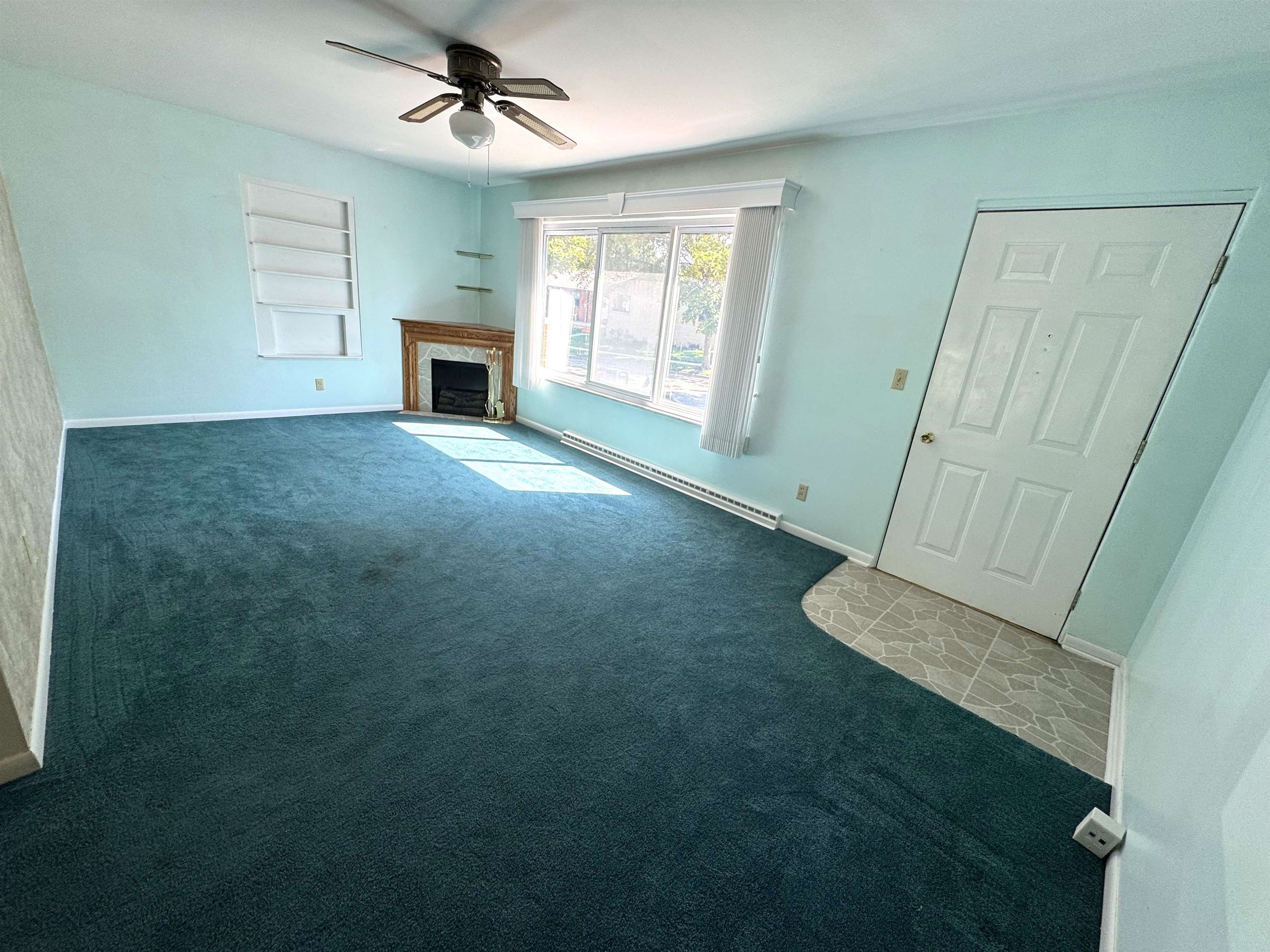 1913 N Brentwood Place