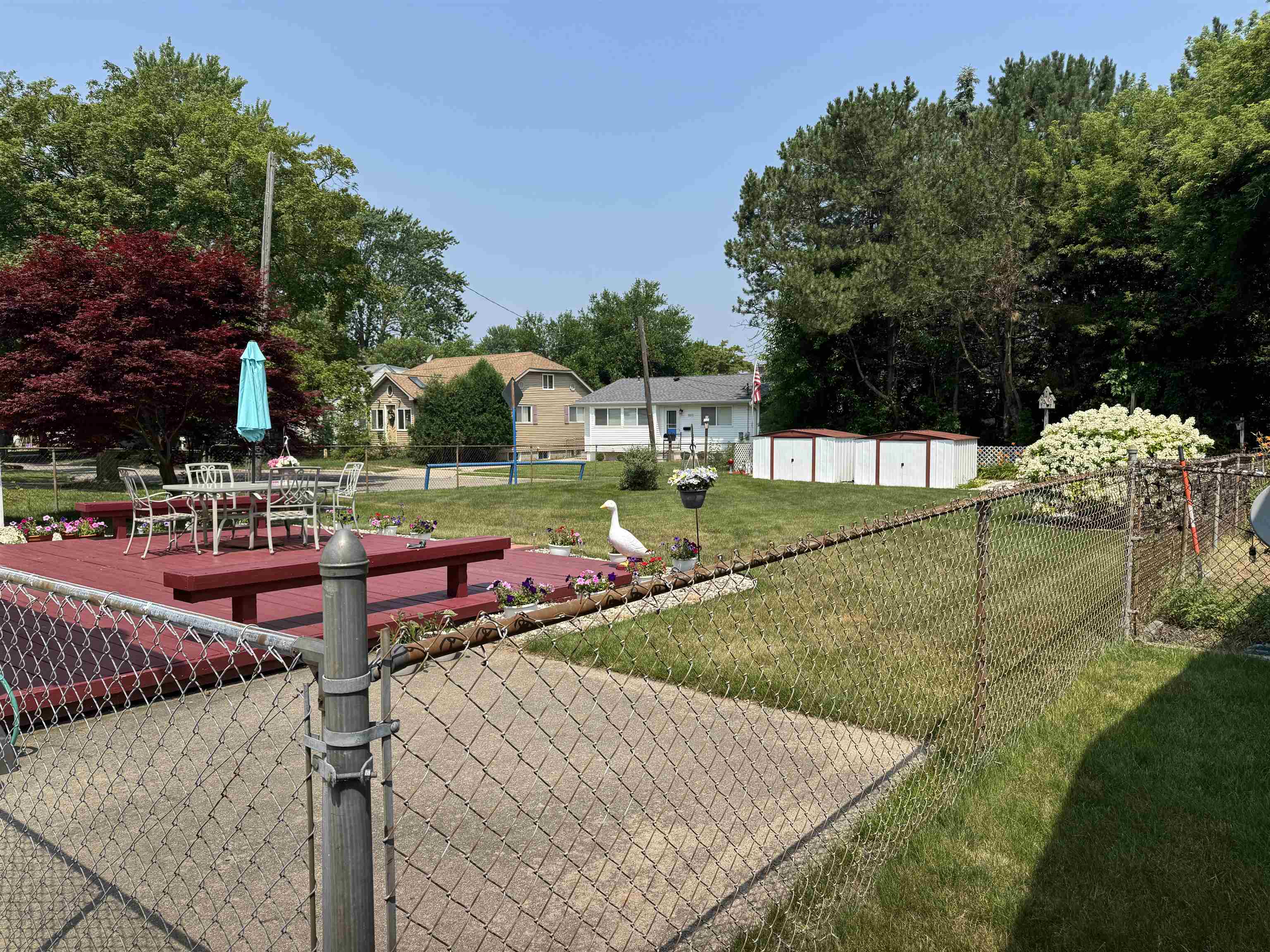 1913 N Brentwood Place