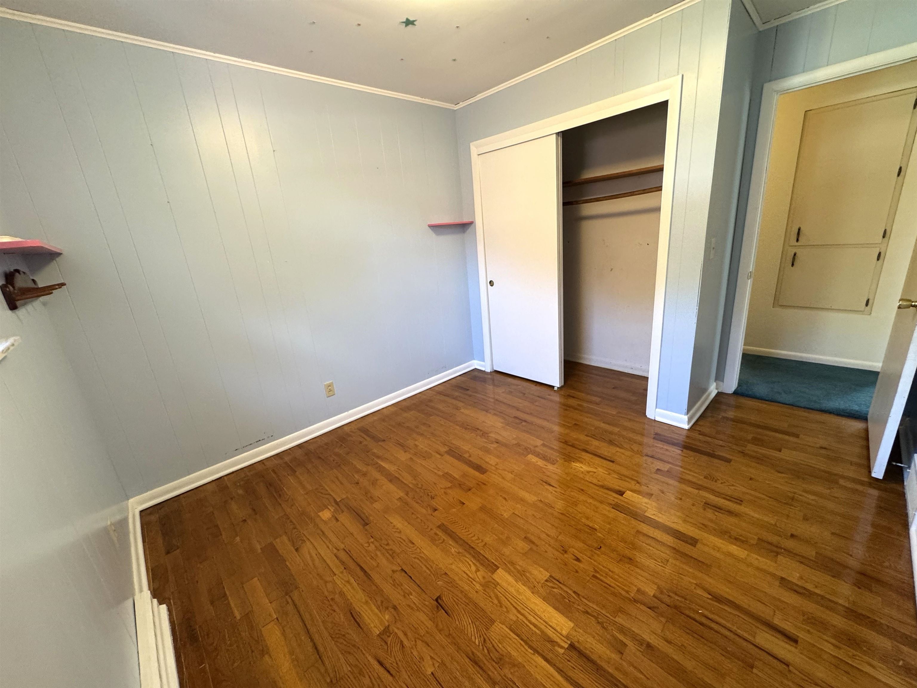 1913 N Brentwood Place