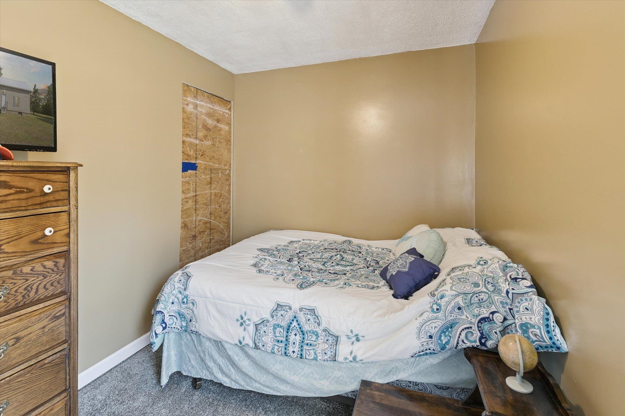 228 W Beaver Street