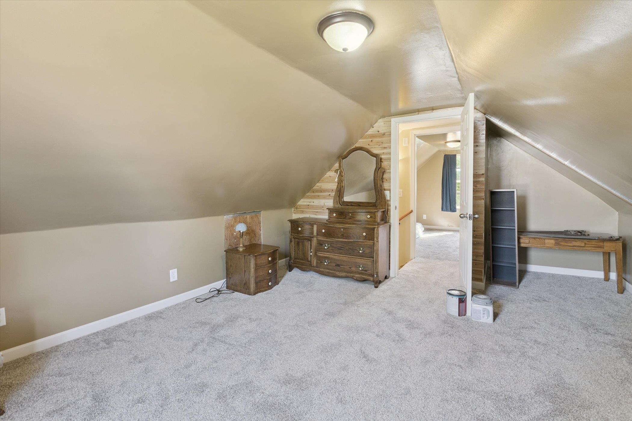 228 W Beaver Street