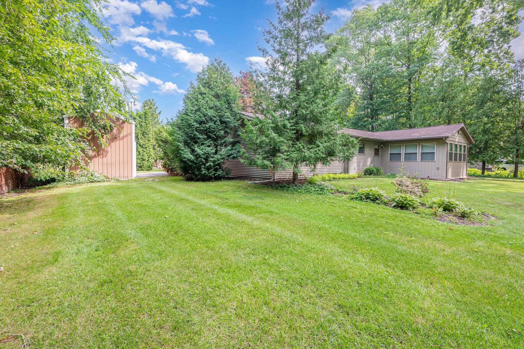 2036 Lebourdais Road