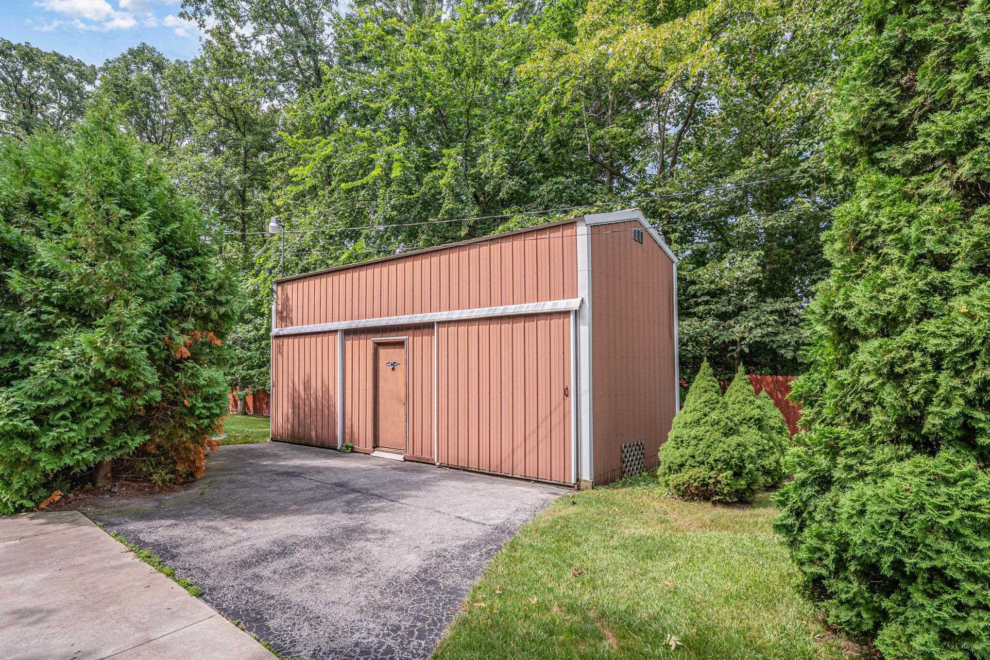 2036 Lebourdais Road