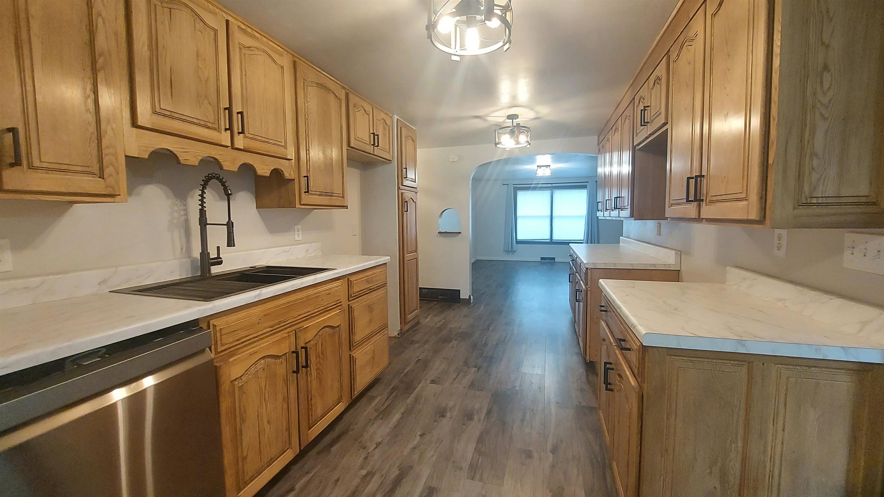 91 W Gilford Road