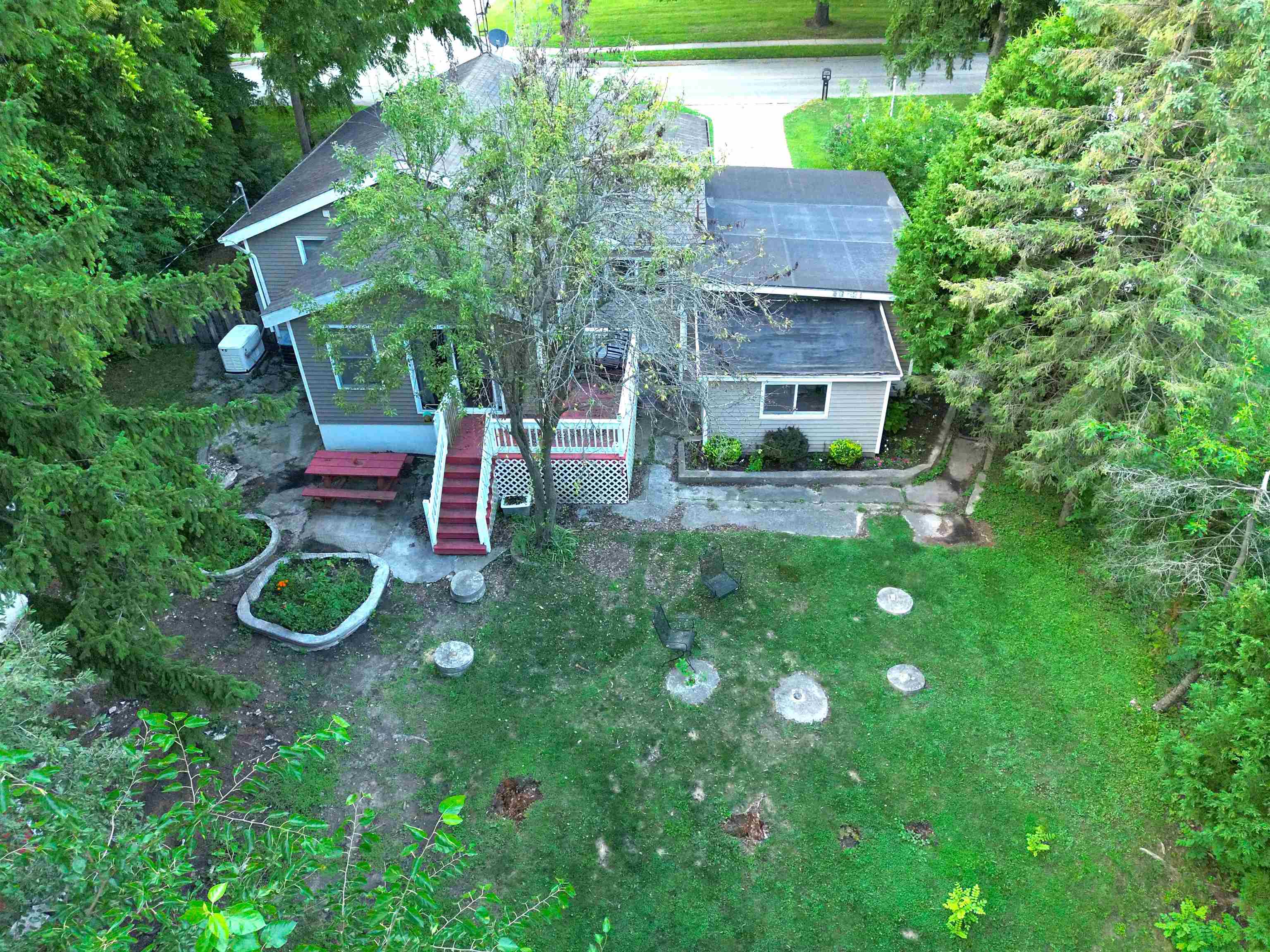 91 W Gilford Road