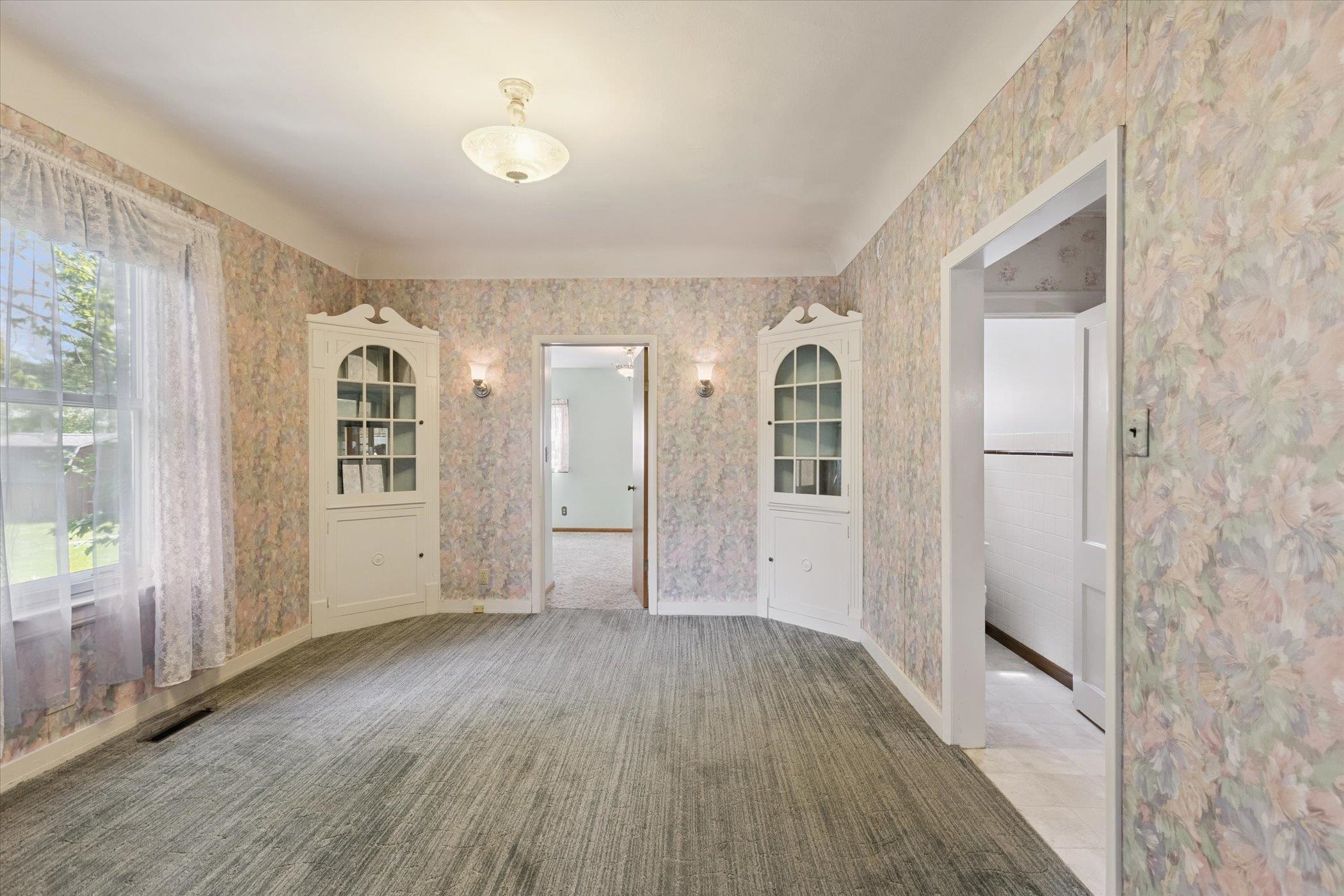 309 W Fisher Street