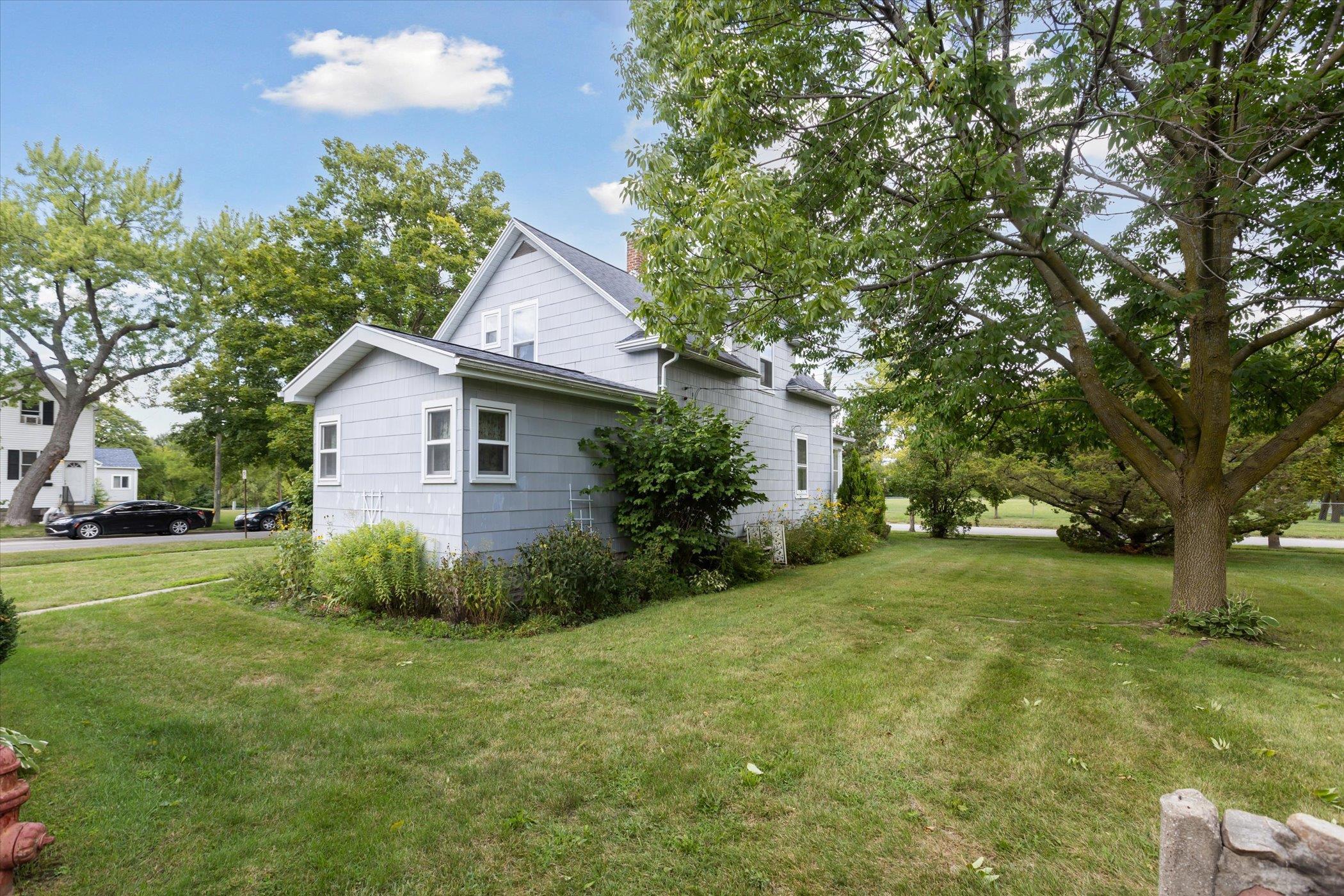 309 W Fisher Street