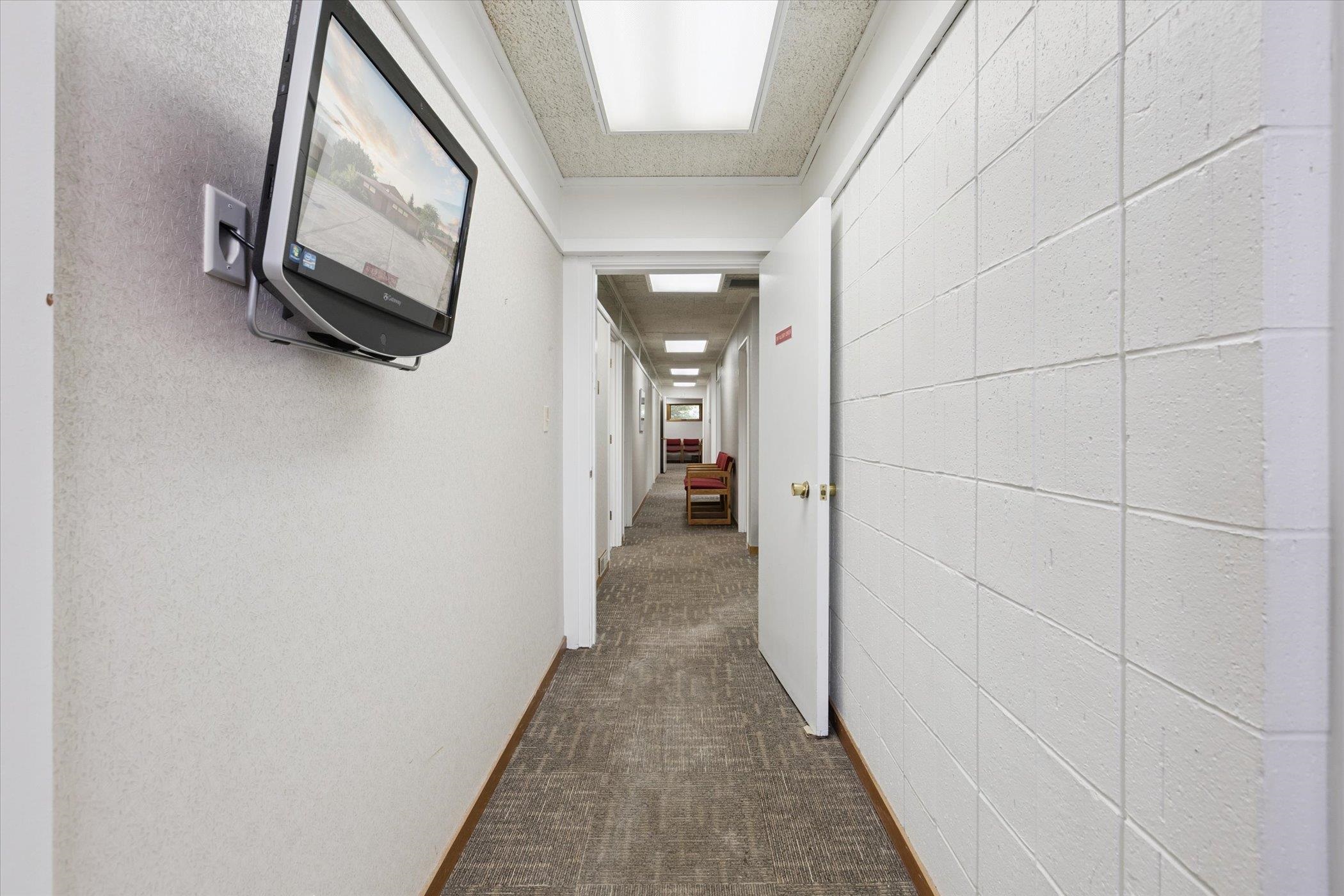 1003 Mulholland Street