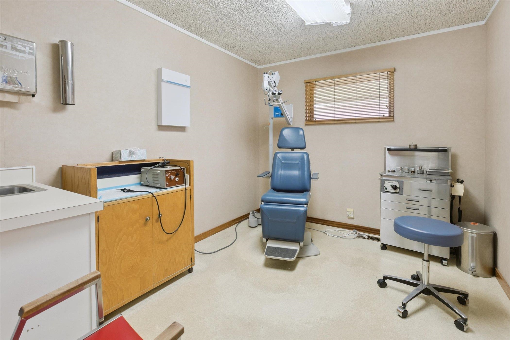 1003 Mulholland Street