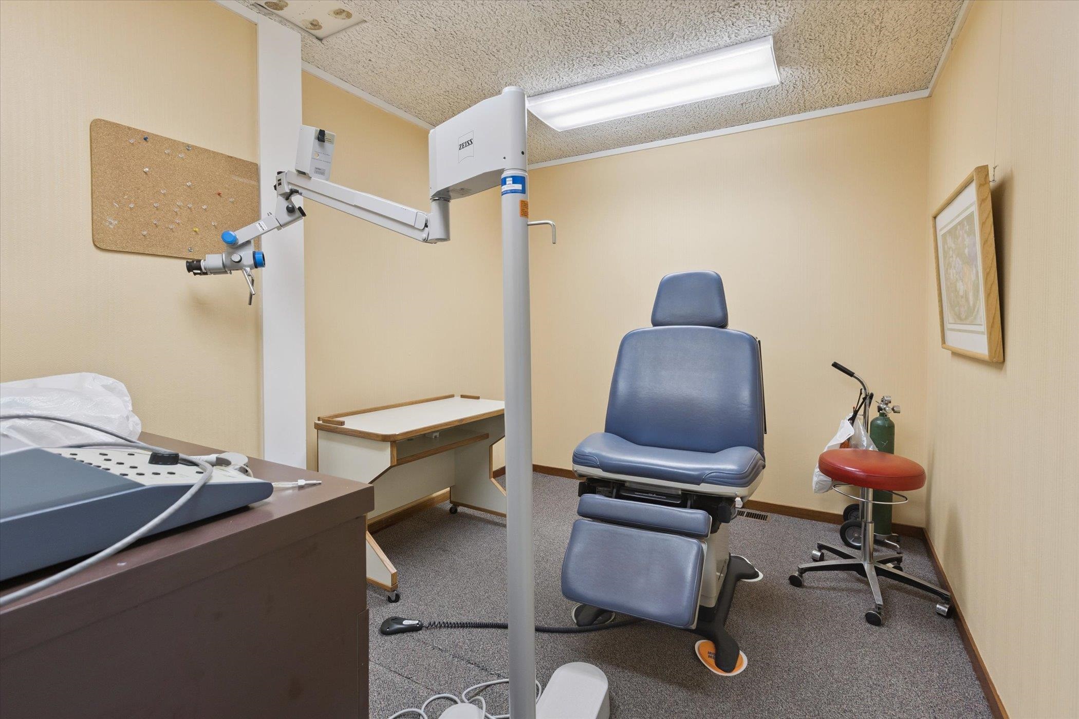 1003 Mulholland Street