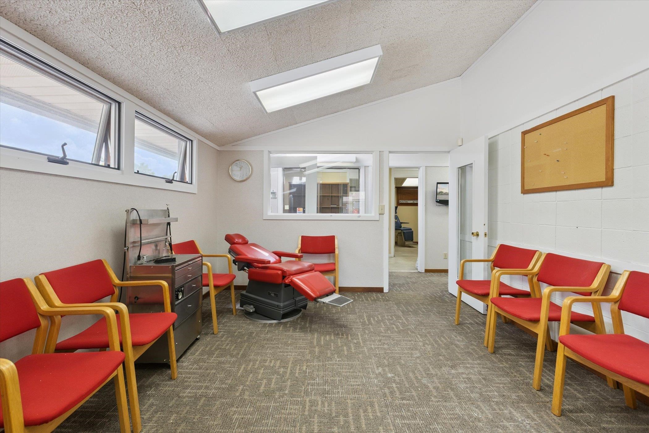 1003 Mulholland Street