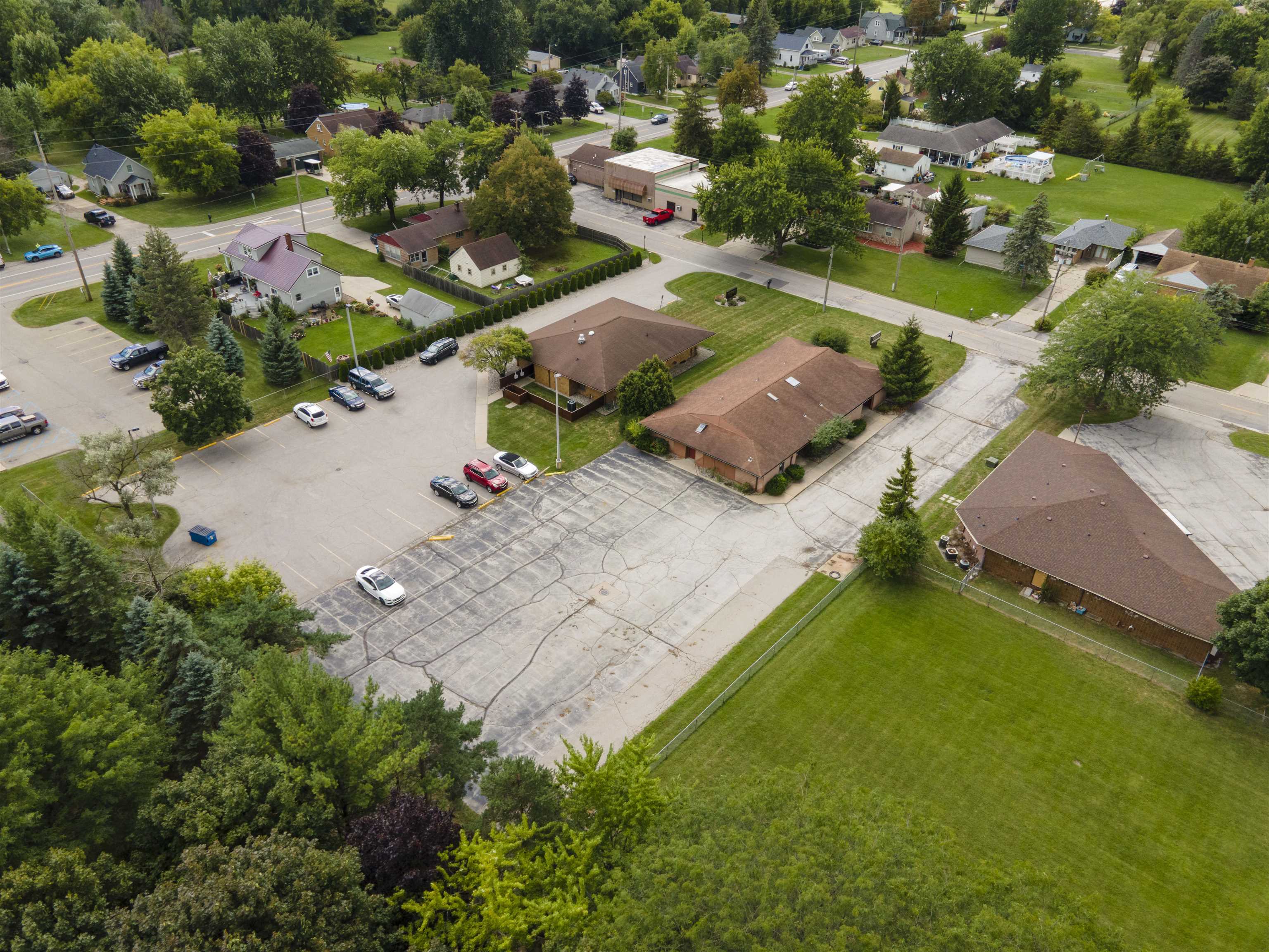 1003 Mulholland Street