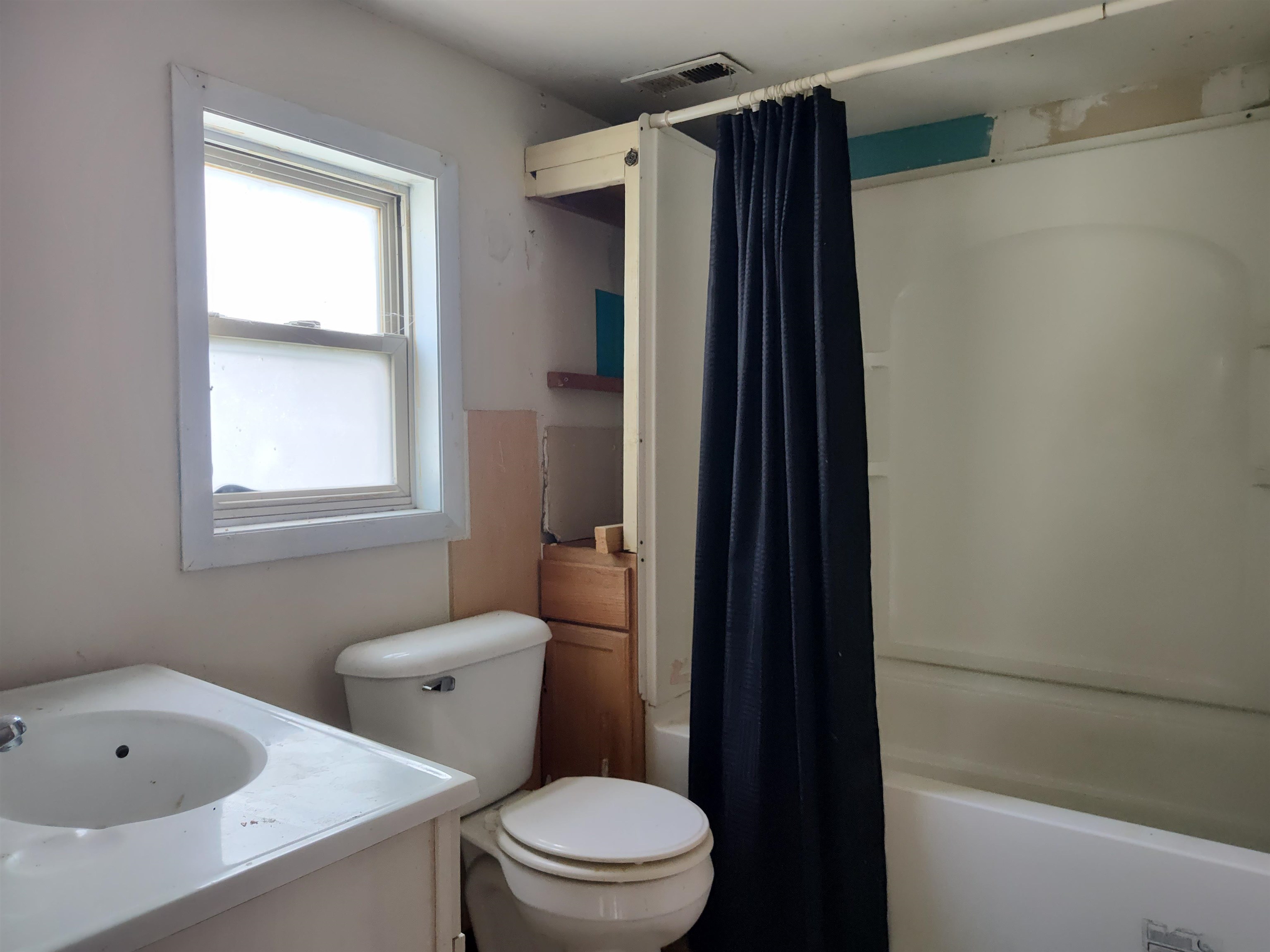 837 Shady Shore Drive