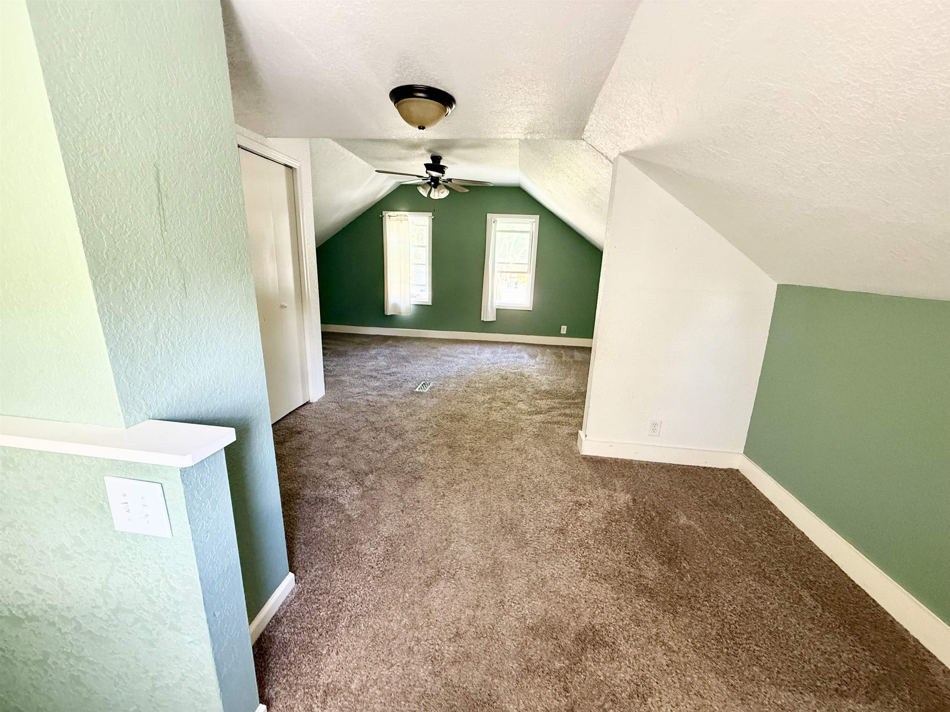 2975 Johns Drive