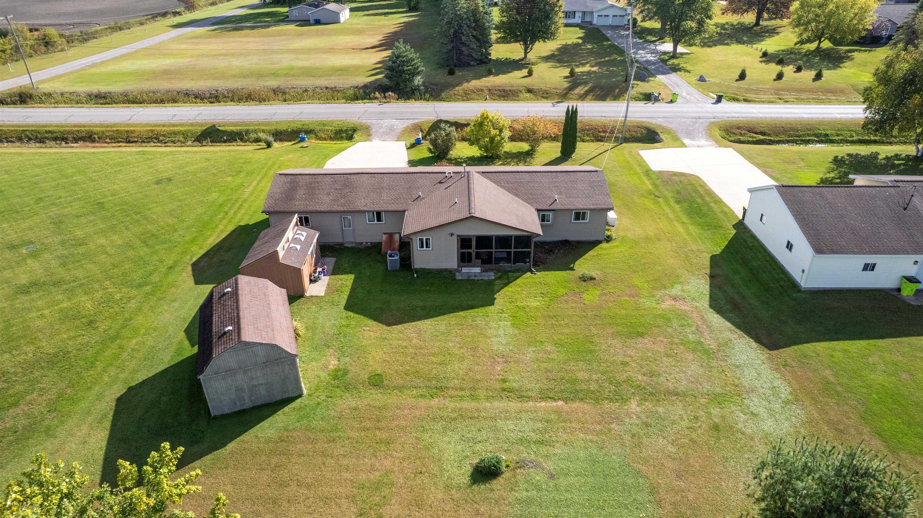 2218 S 9 Mile Road