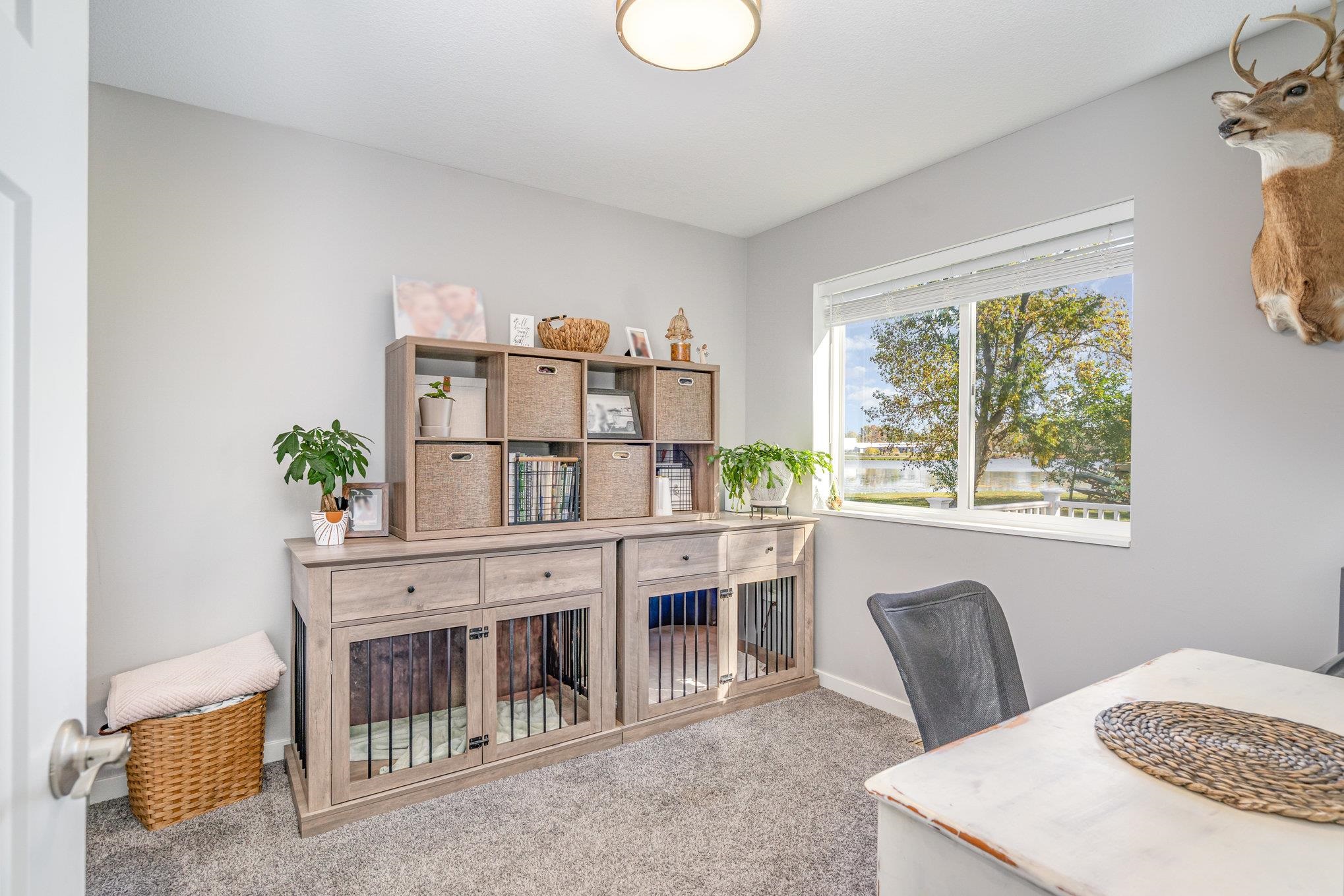 233 Lakeview Court