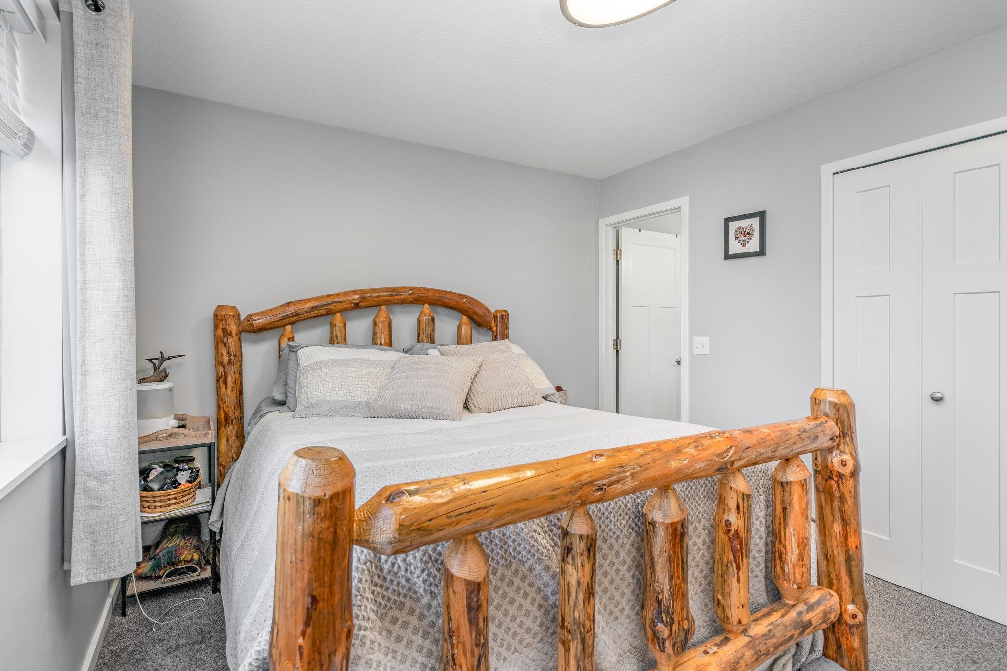 233 Lakeview Court