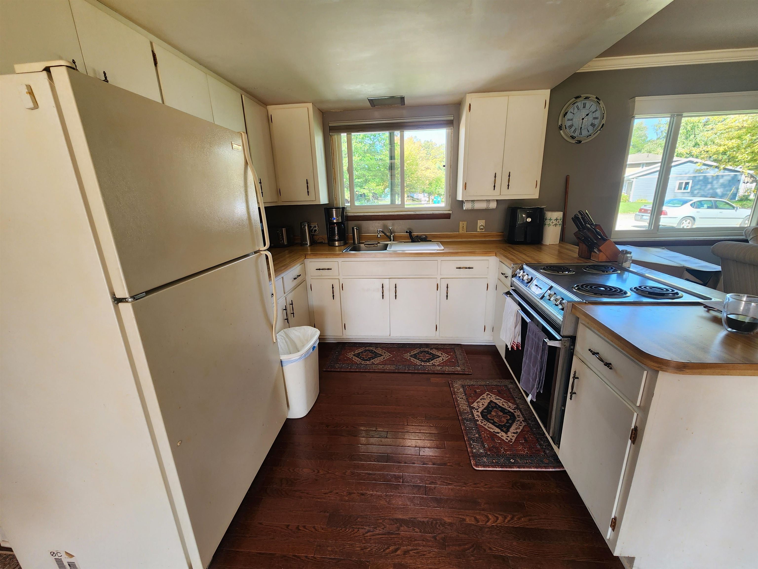 3141 Shillair Drive