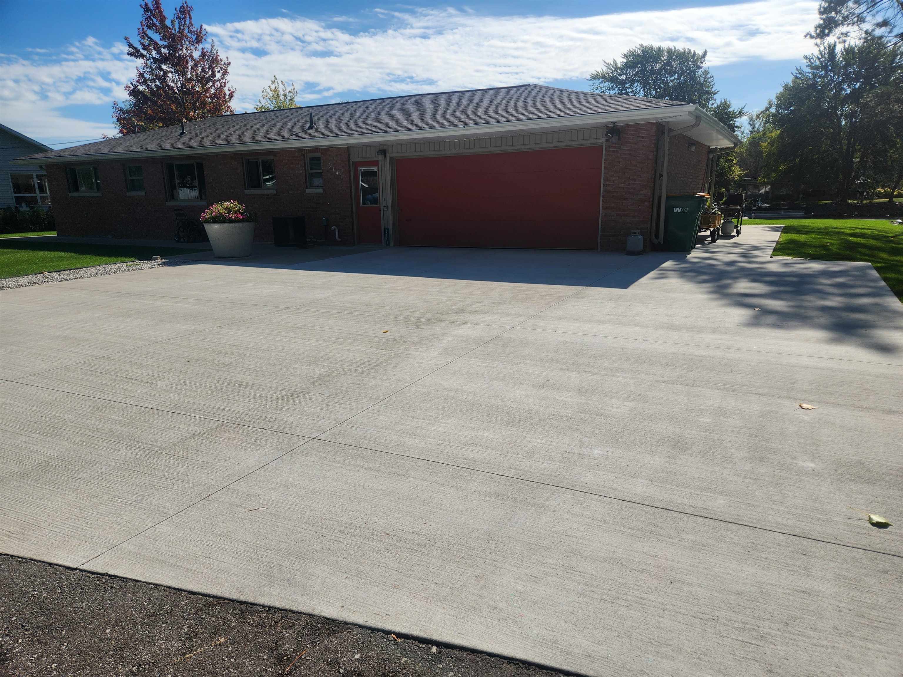 3141 Shillair Drive