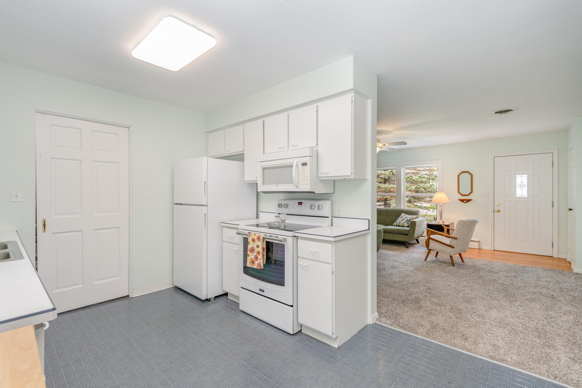 12 River Trail Drive