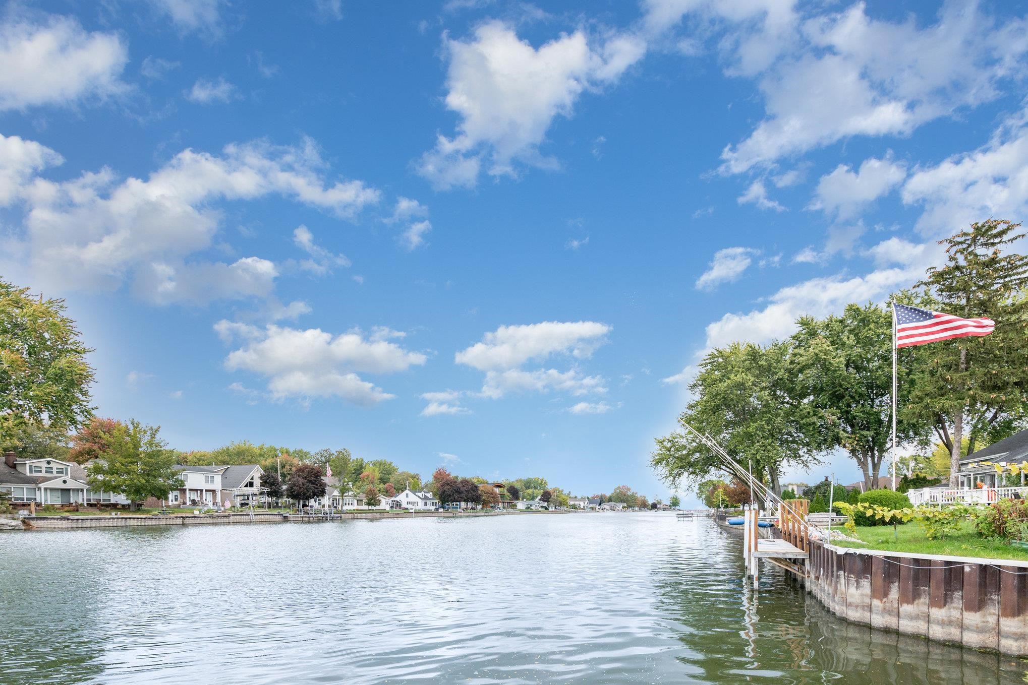 12 River Trail Drive