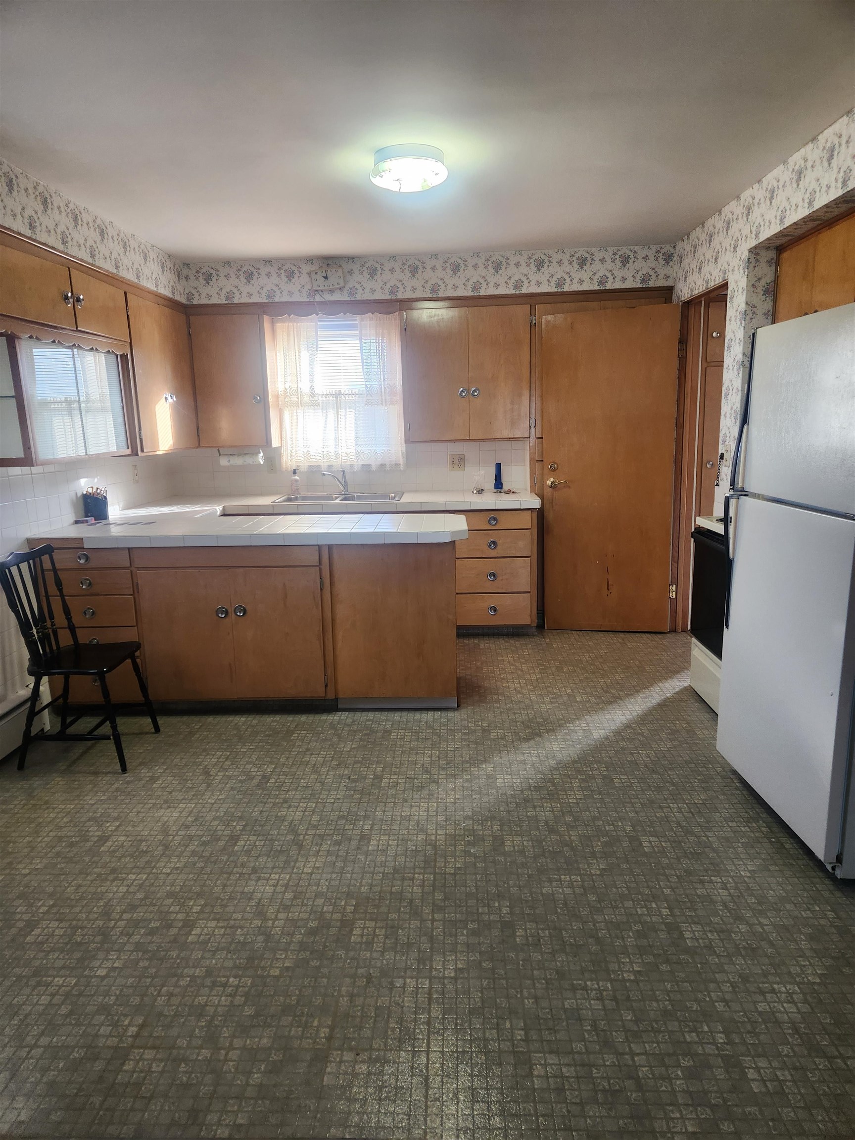 2114 S Madison Street